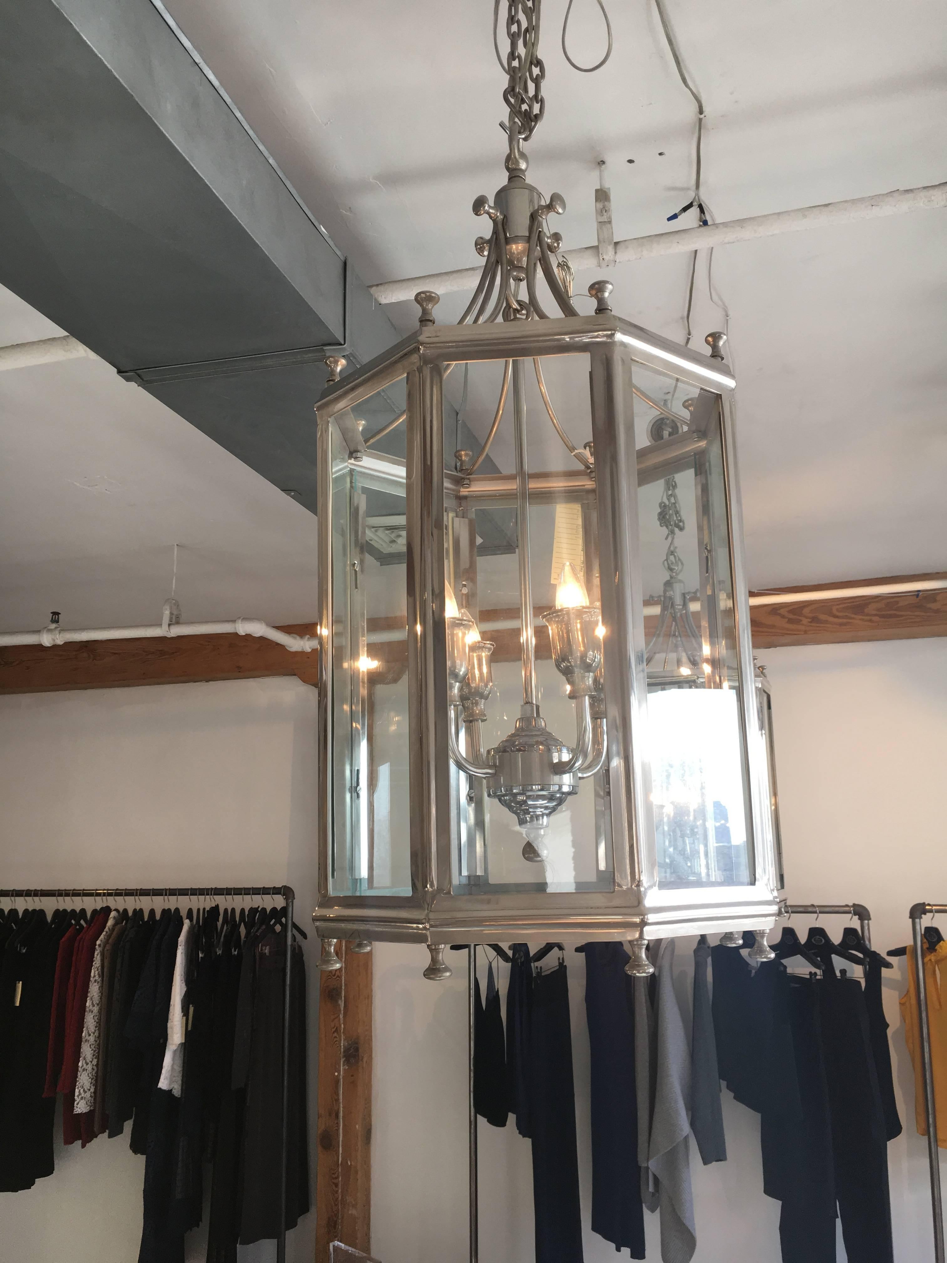 20th Century Pair of Lantern Chandeliers For Sale