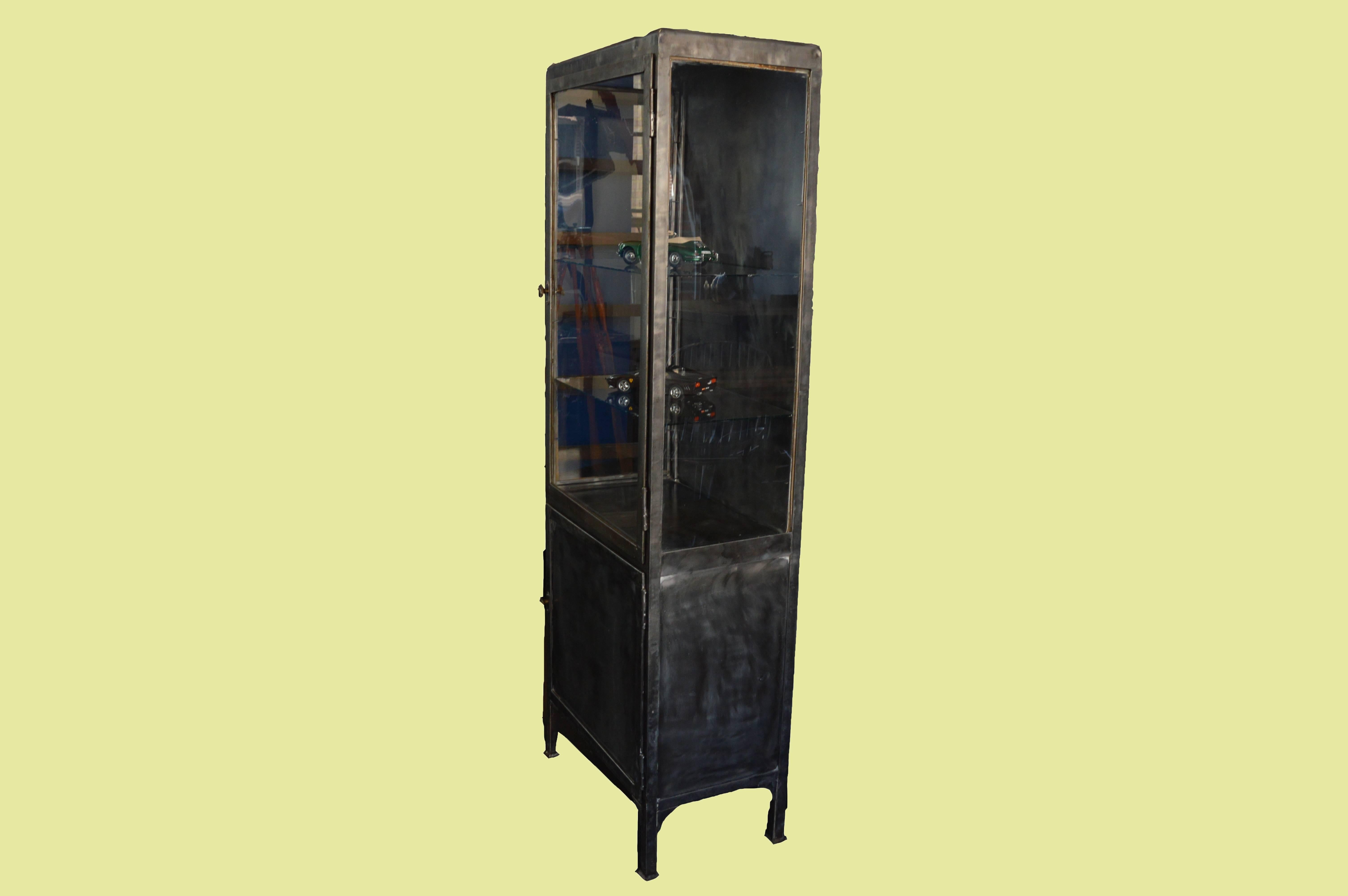 Polished 20th Century Industrial Medicine/Pharmacy Cabinet For Sale