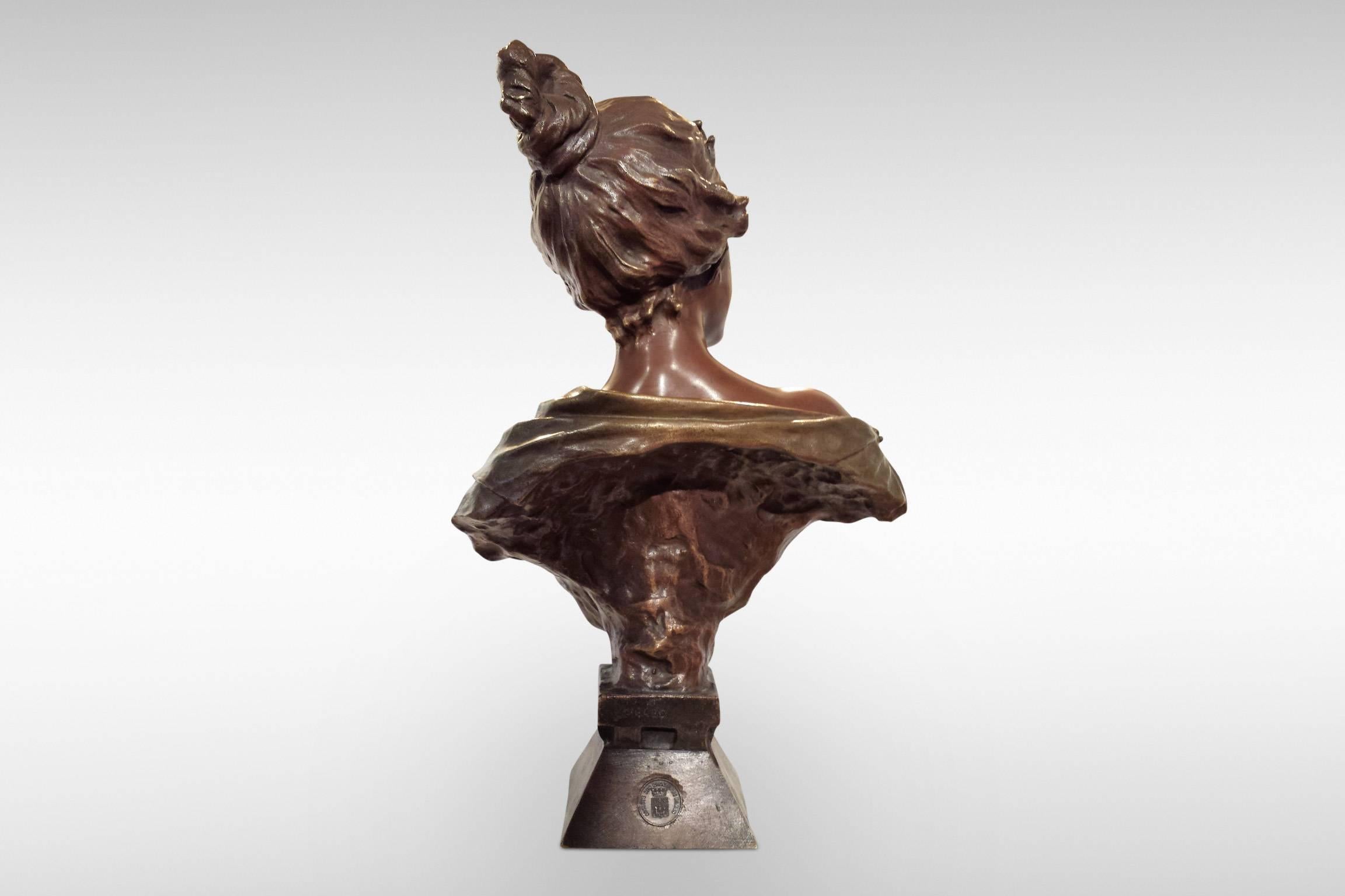 French 'Lucrece': Art Nouveau Bronze by Emmanuel Villanis For Sale