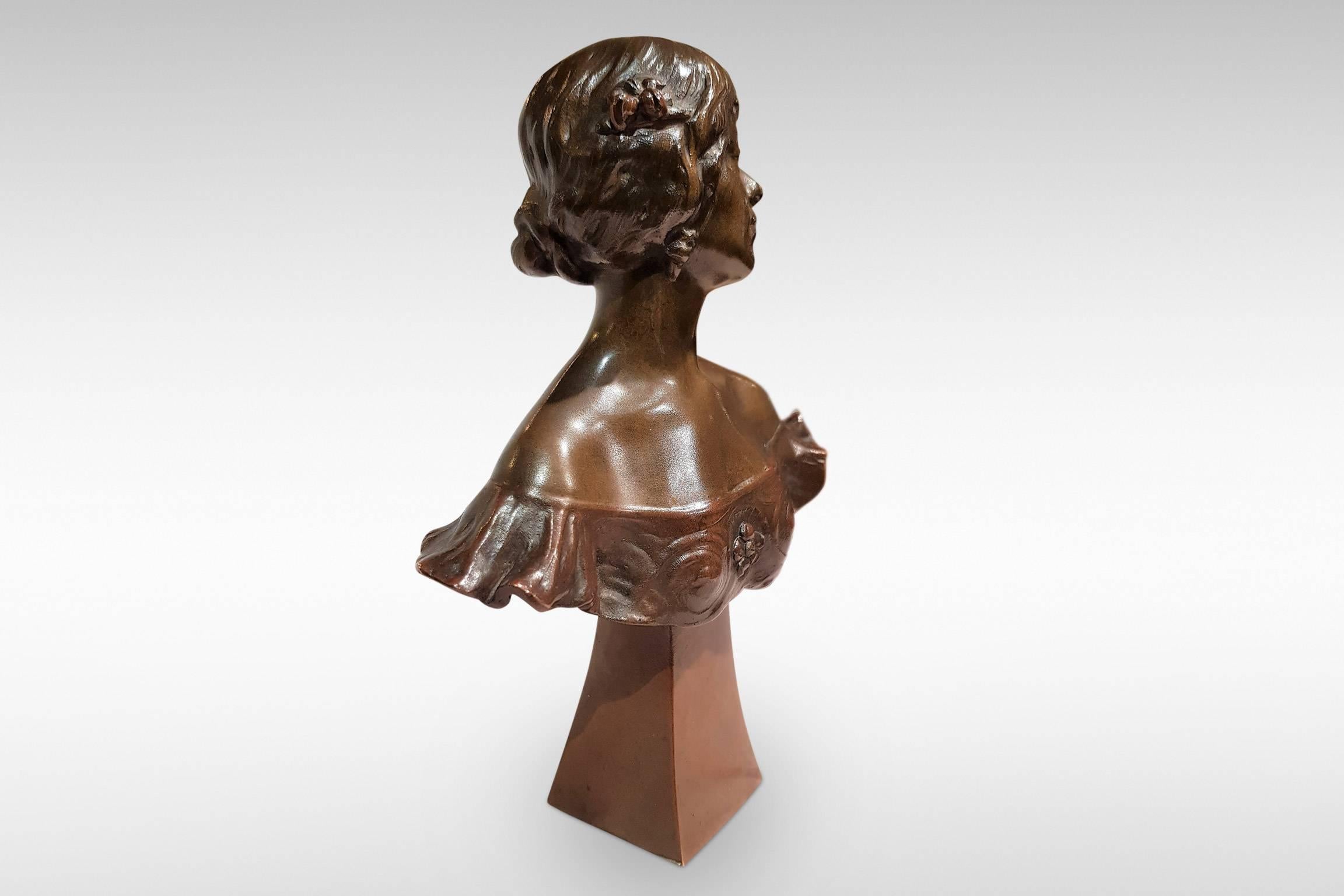 Alexandre Caron, an Art Nouveau Bronze Bust In Excellent Condition For Sale In Kent, GB