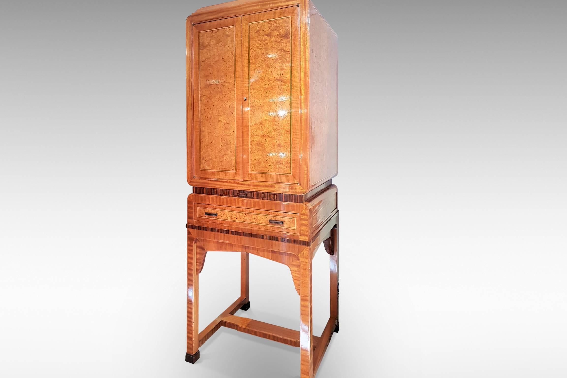 European Art Deco Cocktail Cabinet in Burr Walnut and Other Veneers For Sale