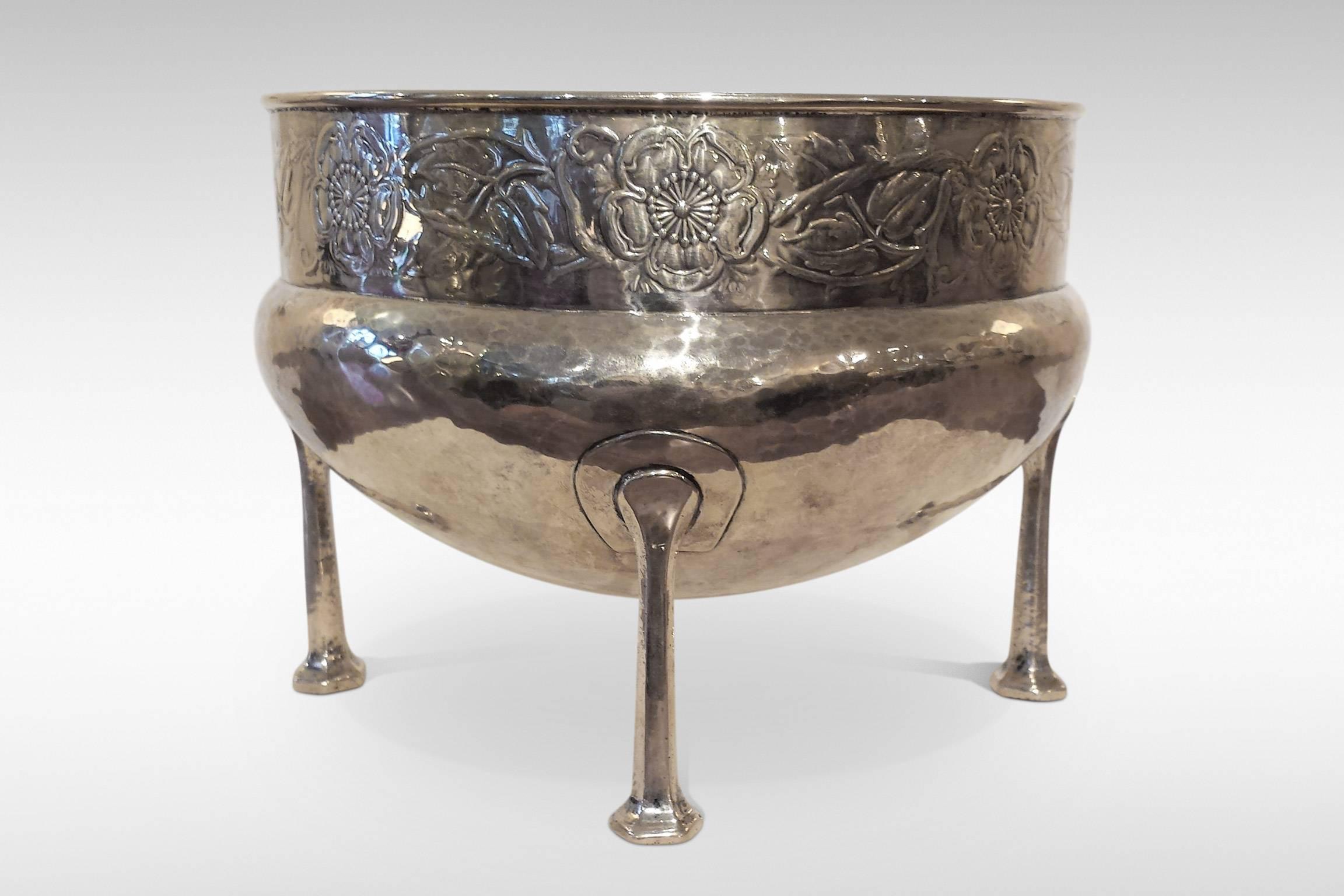 Art Nouveau Silver Rose Bowl by A E Jones For Sale 1