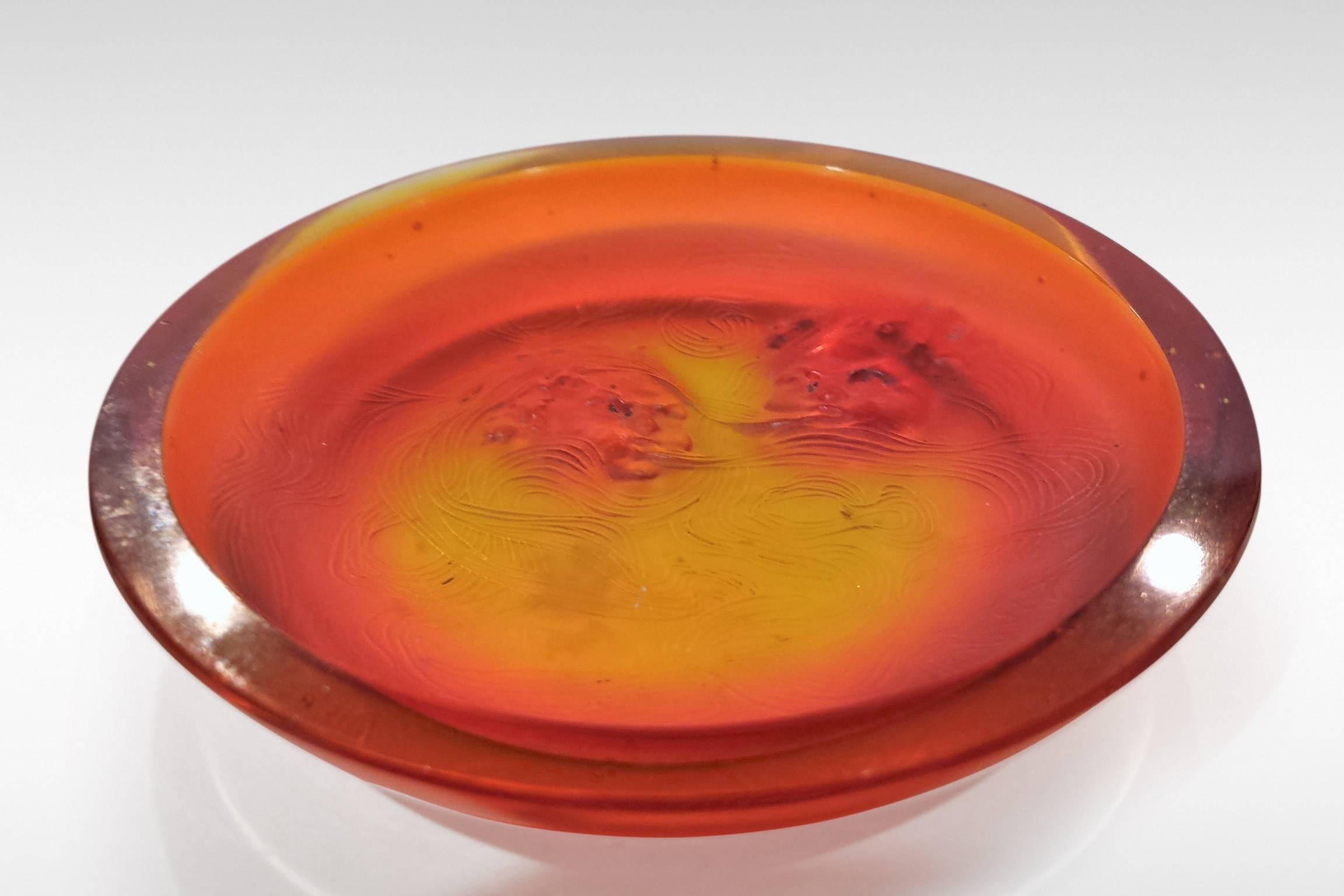 Mid-20th Century 'Deux Zephyrs', an Art Deco Orange Glass Dish by Rene Lalique