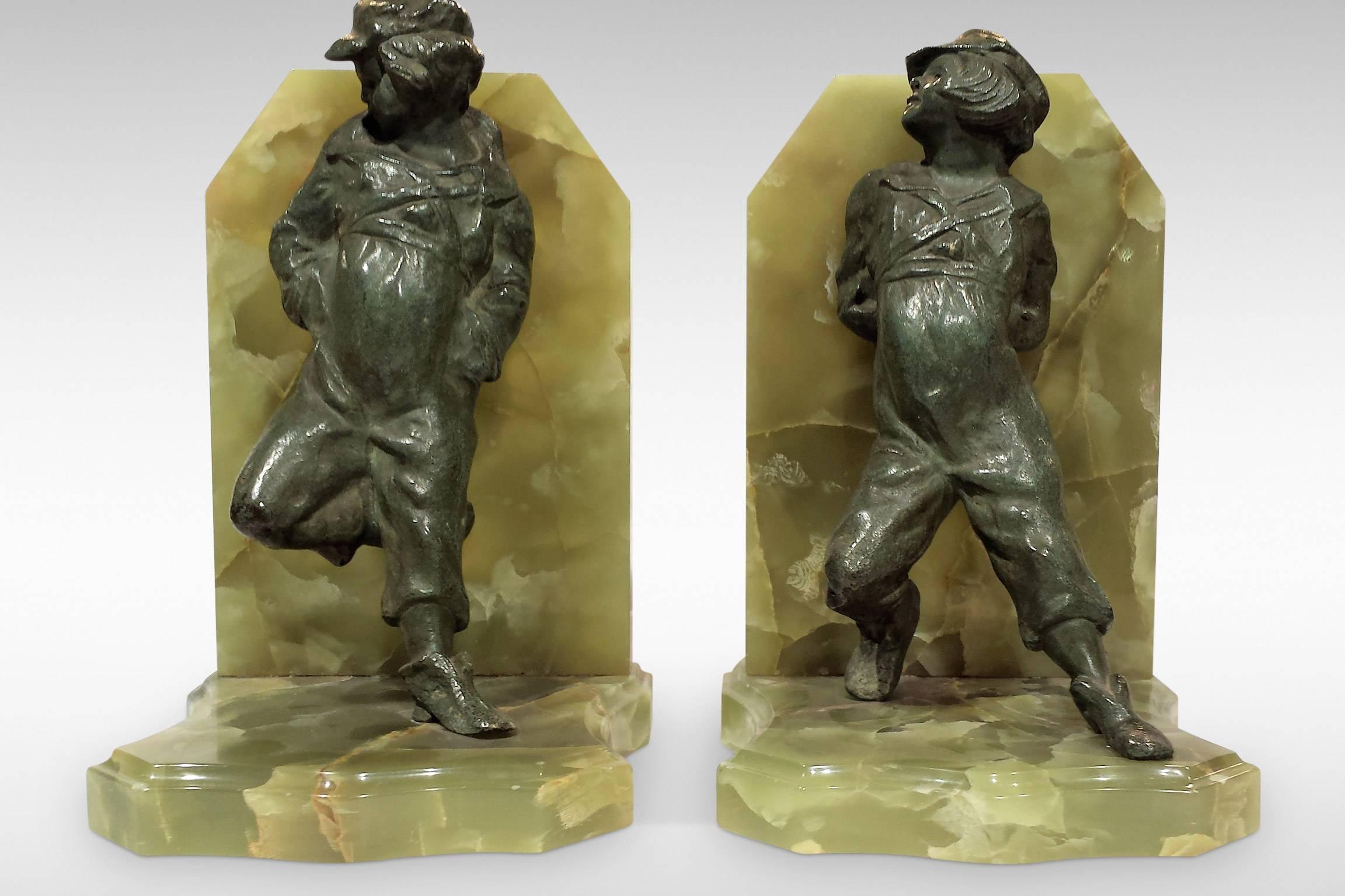 French 'Young Lads', Pair of Art Deco Bookends in Bronze and Onyx by Henri Molins