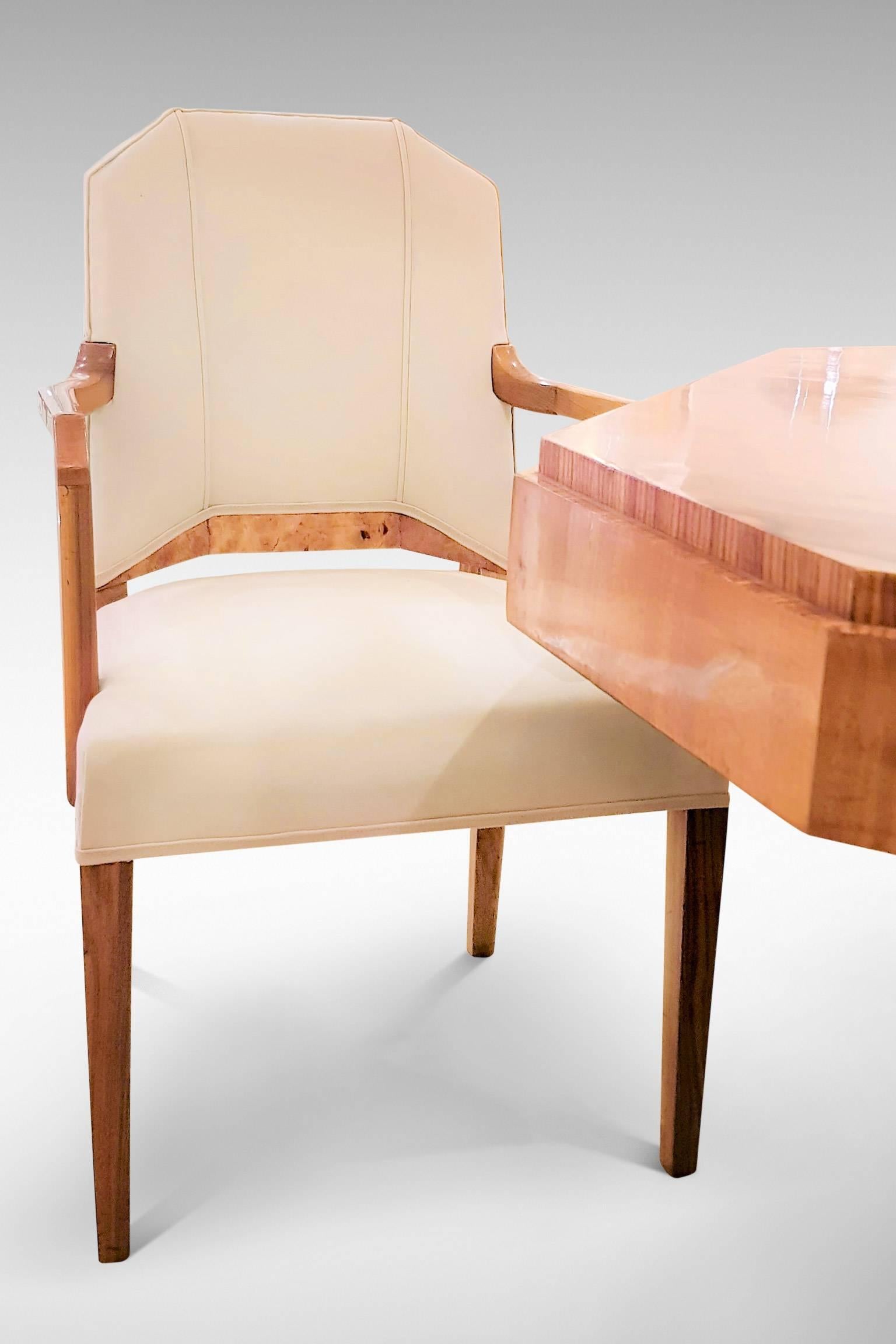 Art Deco Dining Table, Chairs and Carvers Attributed to Hille In Excellent Condition In Kent, GB