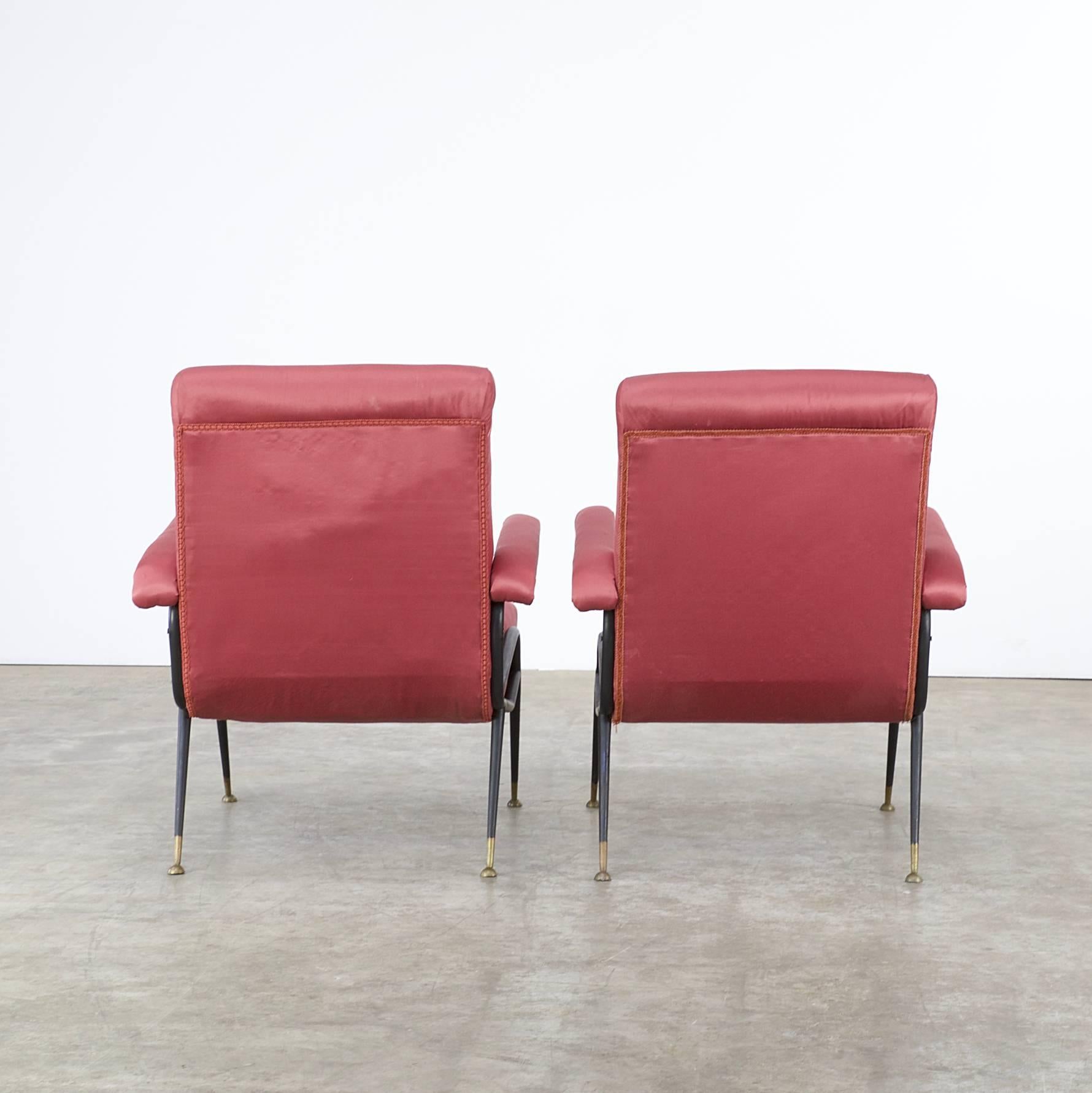 1960s Italian Design Chair in Old Red Fabric, Set of Two For Sale 1