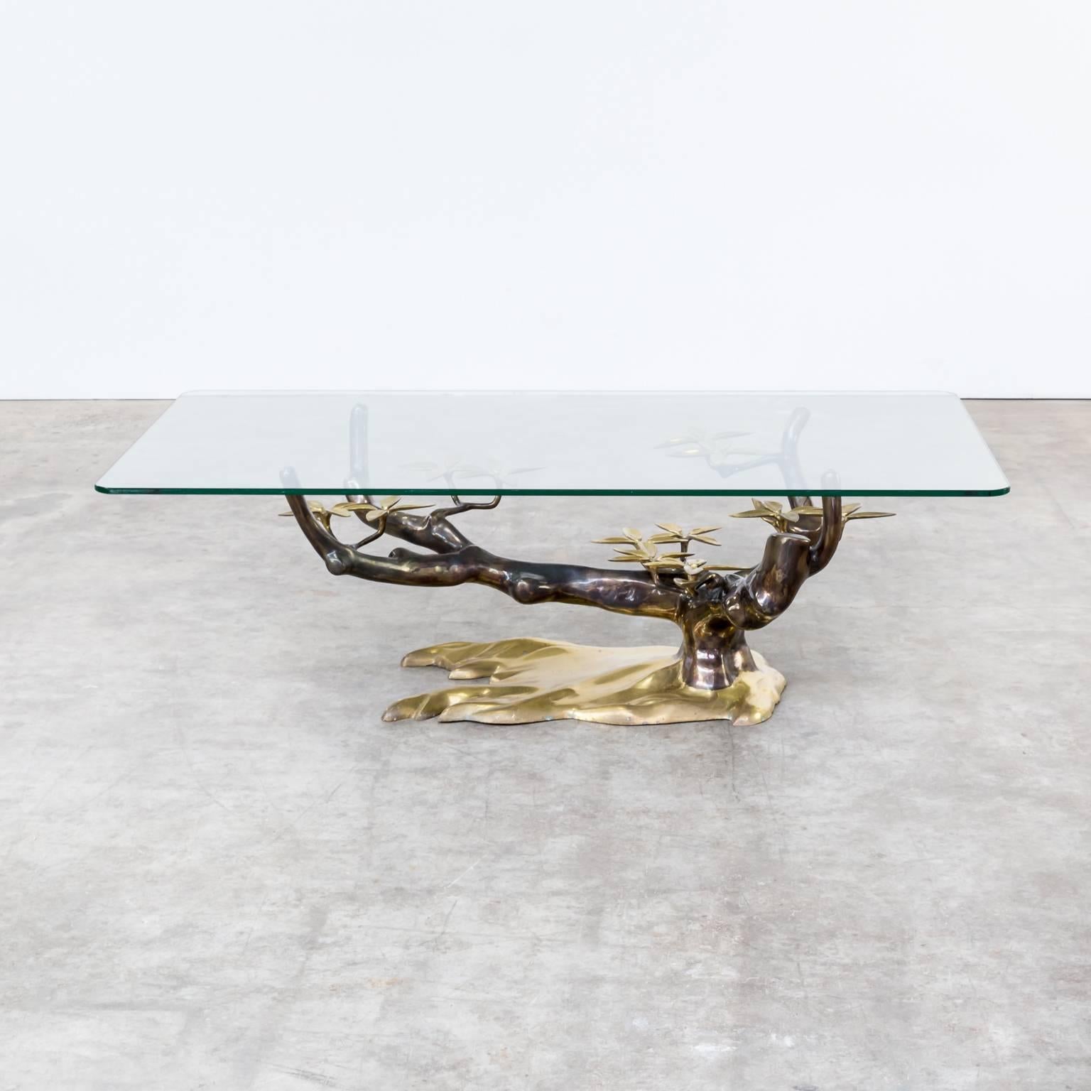 1970s Willy Daro ‘bonsai’ sculptural coffee table. Brass, bronze, glass, gold highlights. Beautifully detailed table. Very good condition of the sculpture. Wear consistent with age and use, small usage spurs on the glass. Dimensions: 129cm (W) x