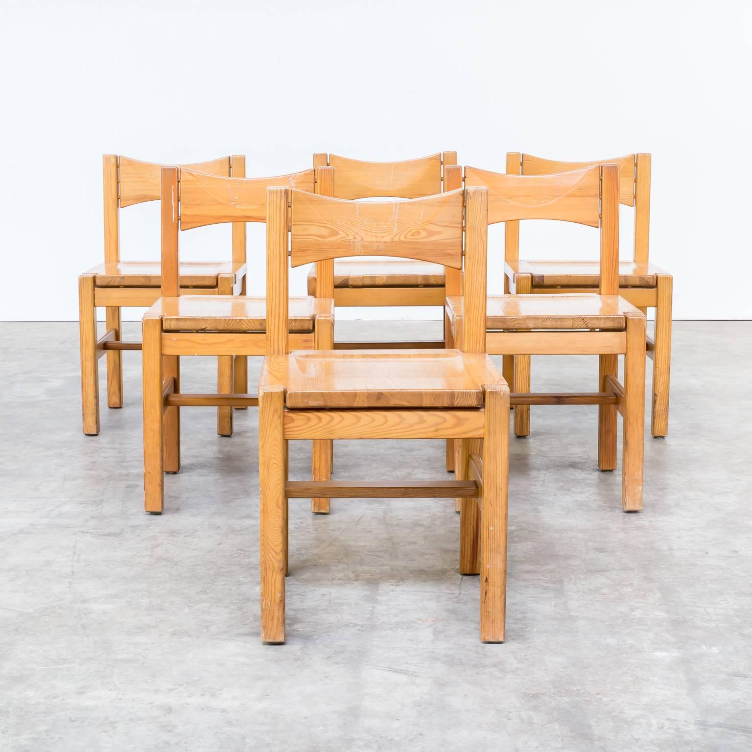 Mid-Century Modern Ilmari Tapiovaara Pinewood Dinner Set One Table and Six Chairs for Laukaan Puu For Sale