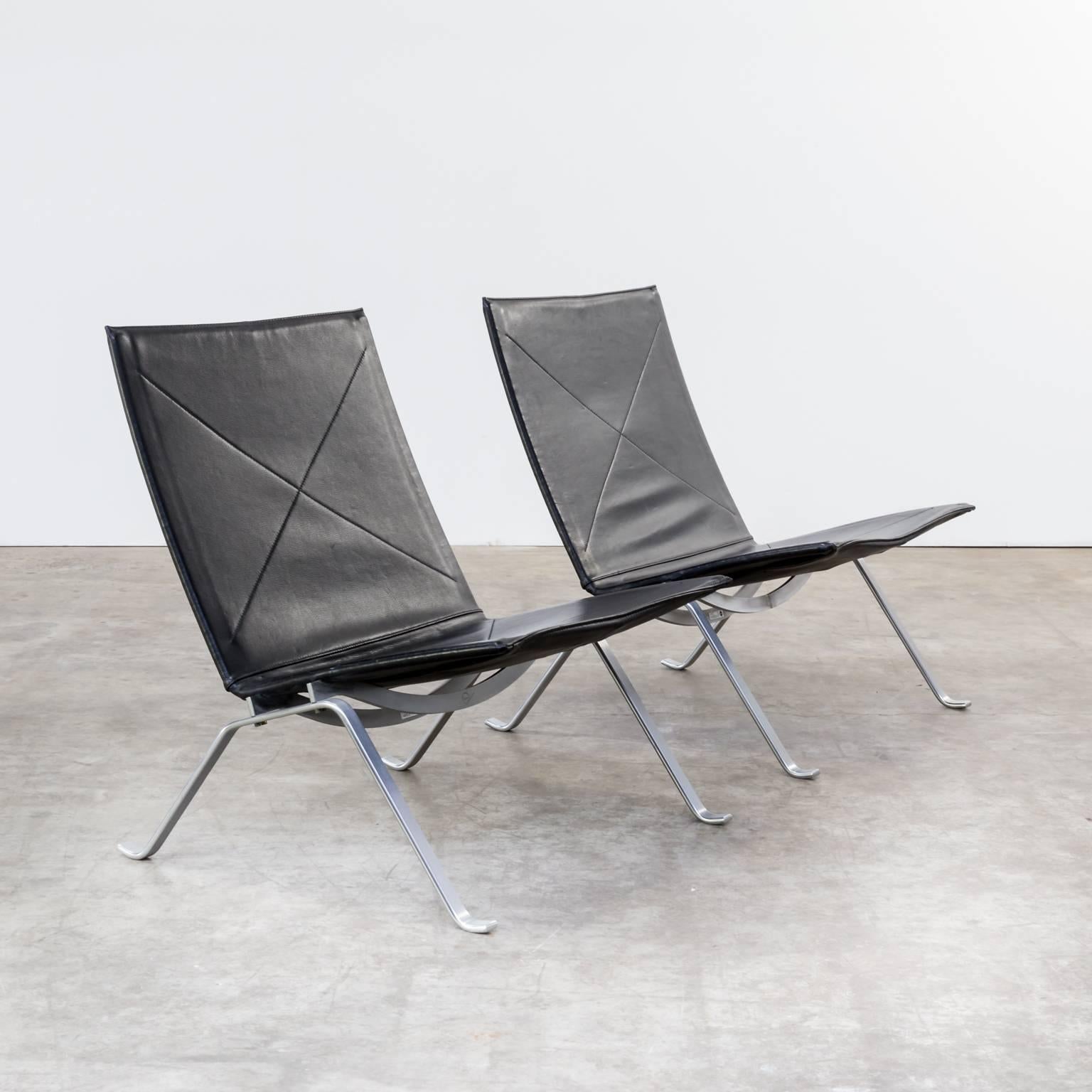 Poul Kjaerholm PK22 Black Leather Fauteuil for Fritz Hansen, Set of Two In Good Condition For Sale In Amstelveen, Noord