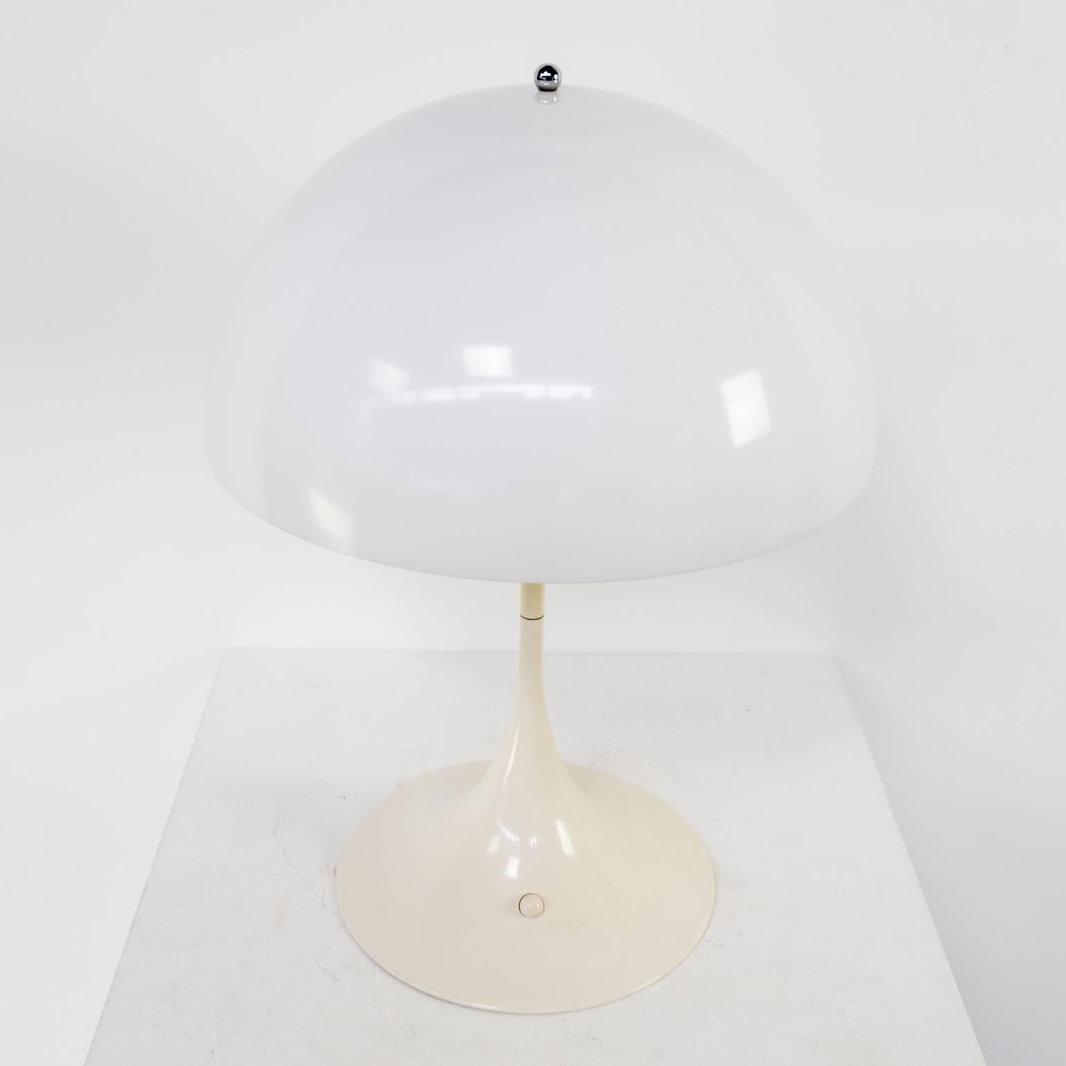 Mid-Century Modern 1960s, Verner Panton Panthella Table Lamp by Louis Poulsen For Sale