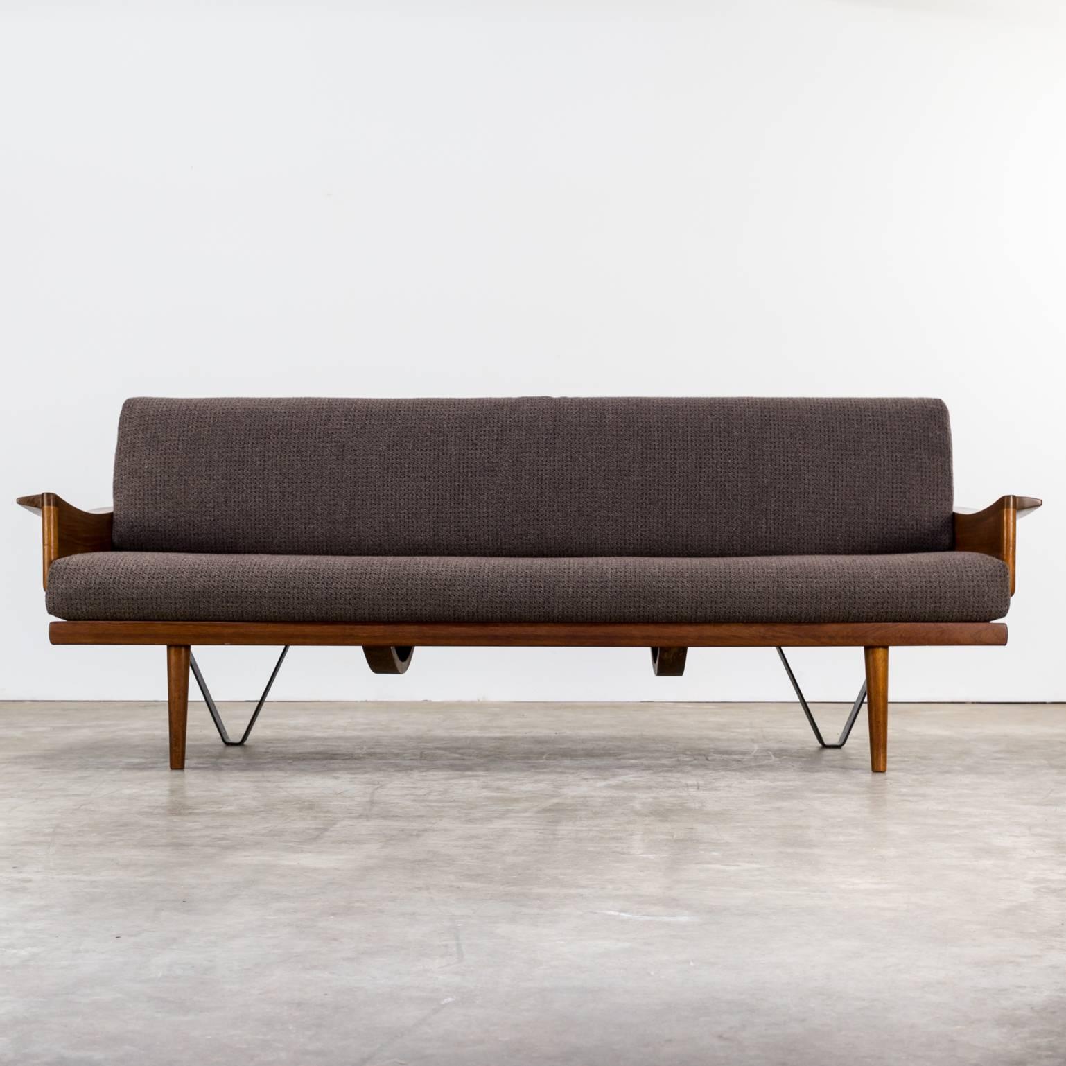 1960s, Edvard & Tove Kindt Larsen Sofa for Gustav Bahus For Sale 3