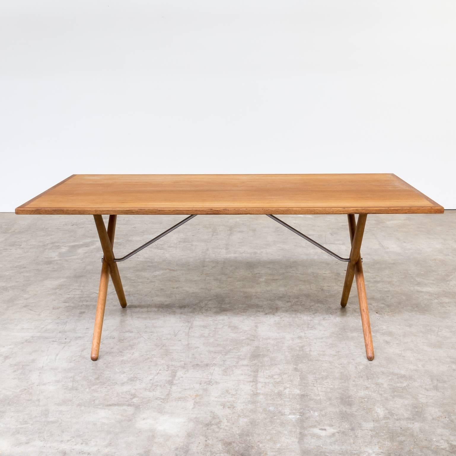 60s Hans J. Wegner ‘AT-303’ dining table for Andreas Tuck. Beautiful crossed legs table in very good condition.