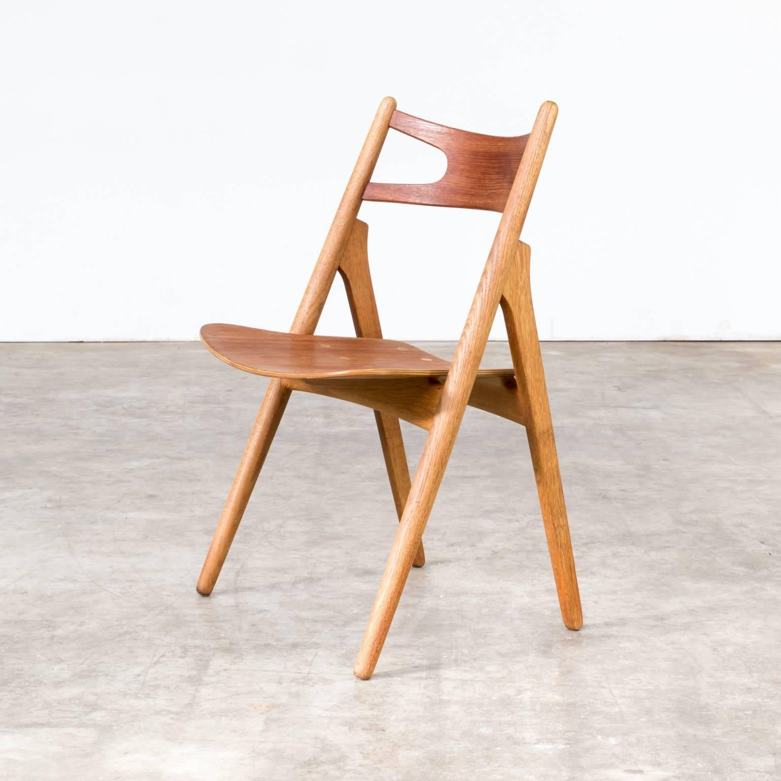 Mid-Century Modern 1960s Hans Wegner ‘CH29 Sawback’ Dining Chairs for Carl Hansen & Son For Sale