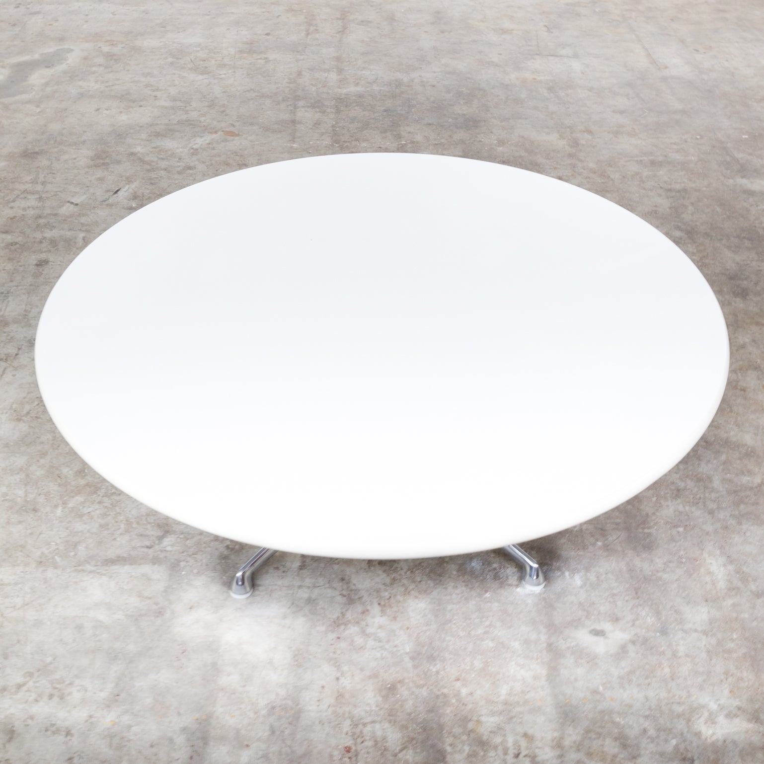 Eames Round Coffee Table For Herman Miller For Sale At 1stdibs