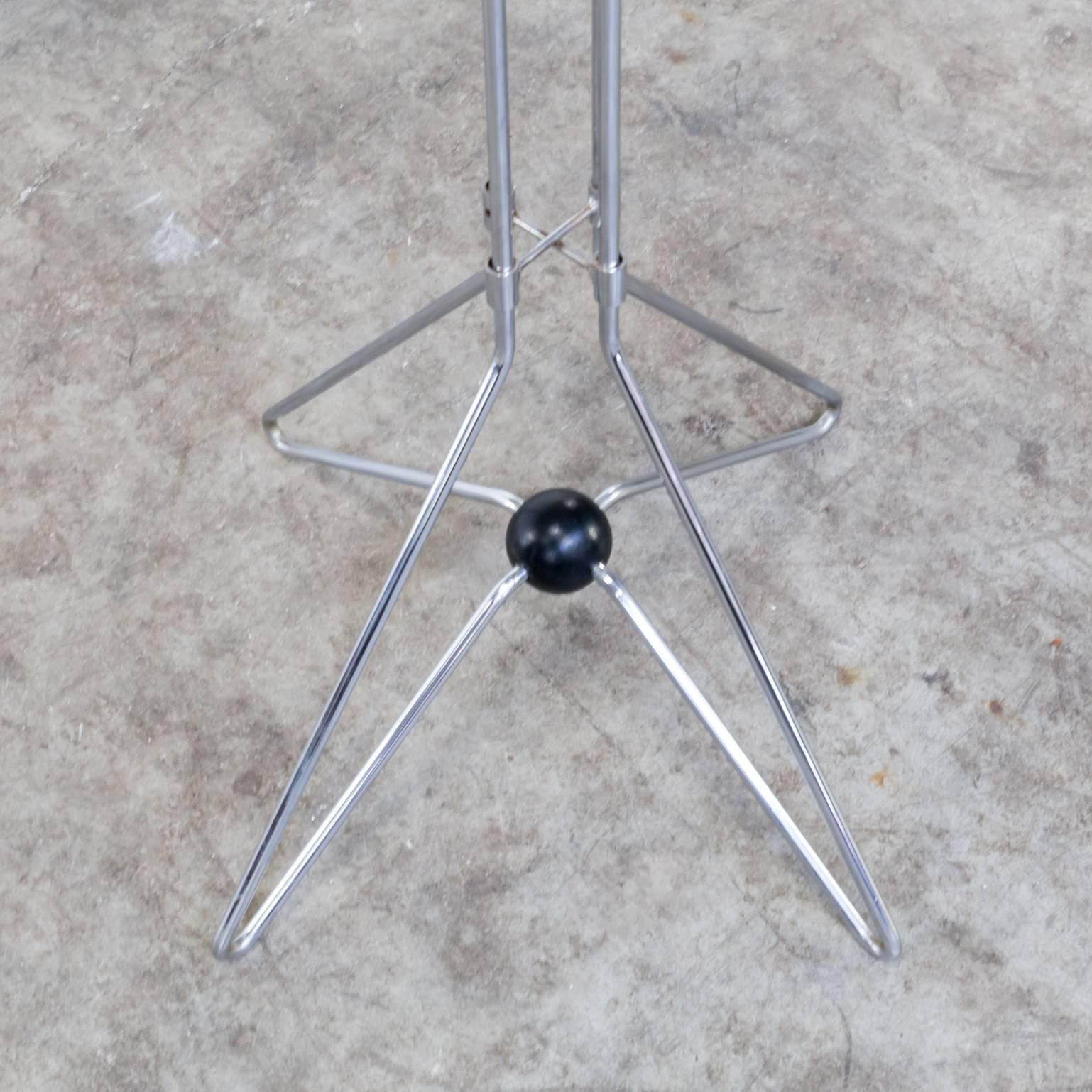 1980s Chrome Design Coat Rack In Good Condition For Sale In Amstelveen, Noord