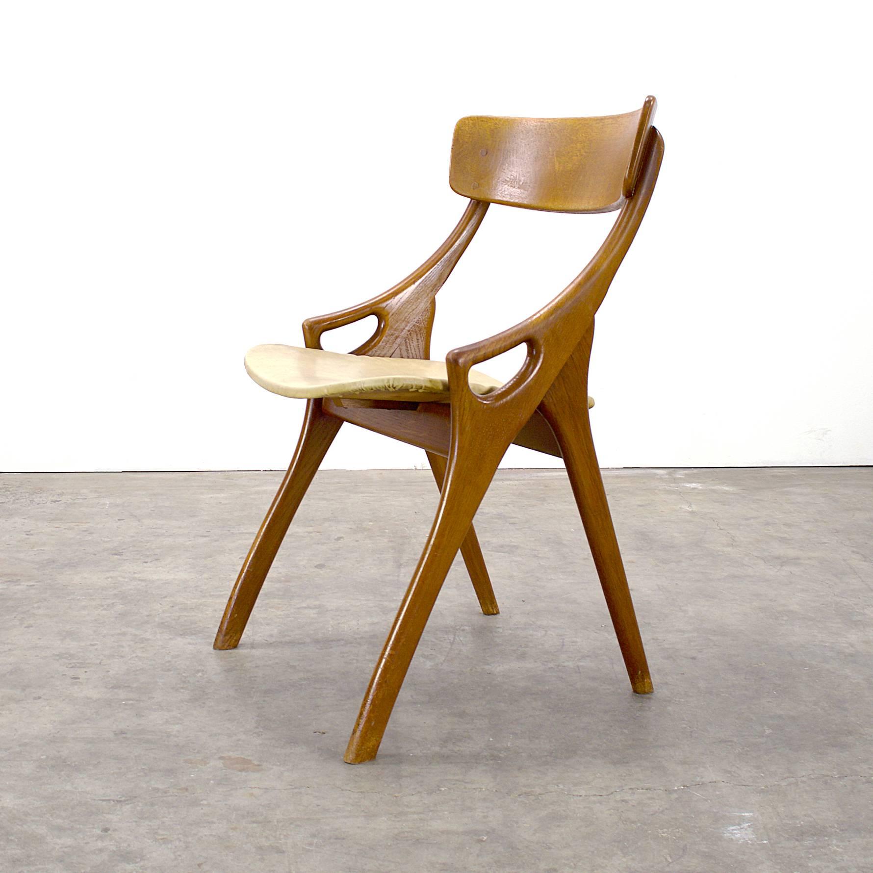 Wood 1950s Arne Hovmand Olsen Dining Chair for Mogens Kold, Set of Four For Sale