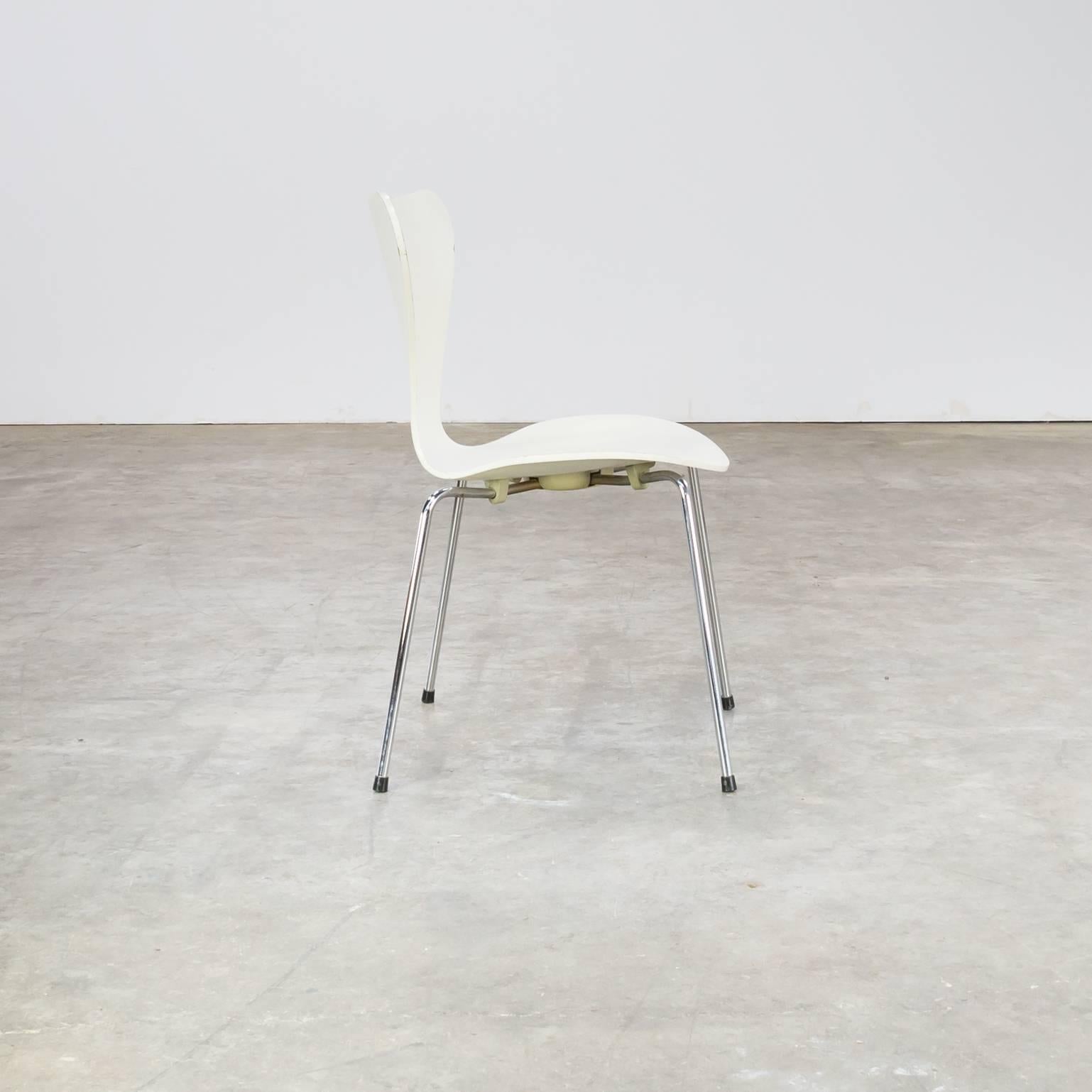 Metal Arne Jacobsen Butterfly Chair for Fritz Hanzen, Set of Four For Sale