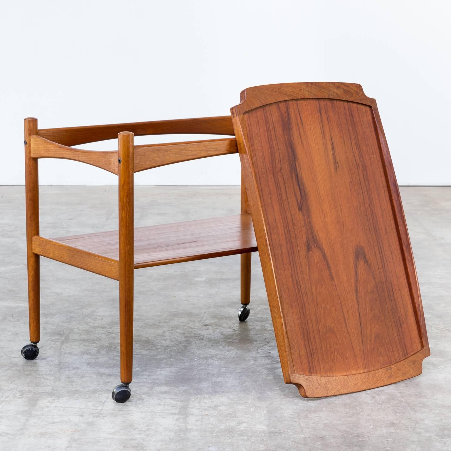 Mid-Century Modern 1960s Poul Hundevad Teak Side Table for Hundevad & Co For Sale