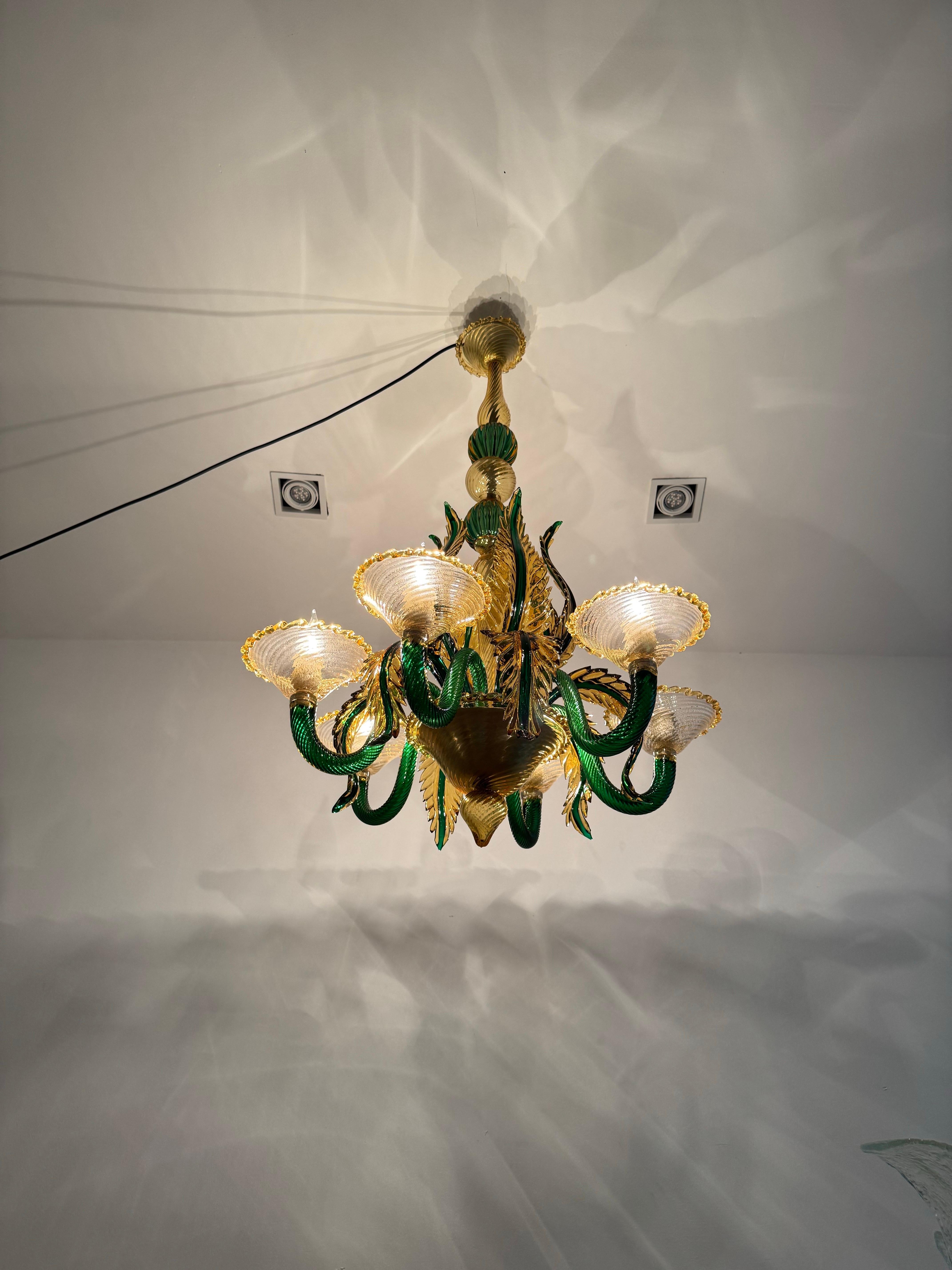 Mid Century Modern Chandelier attr. Seguso Factroy, Sommerso Glass, ca. 1940 For Sale 9
