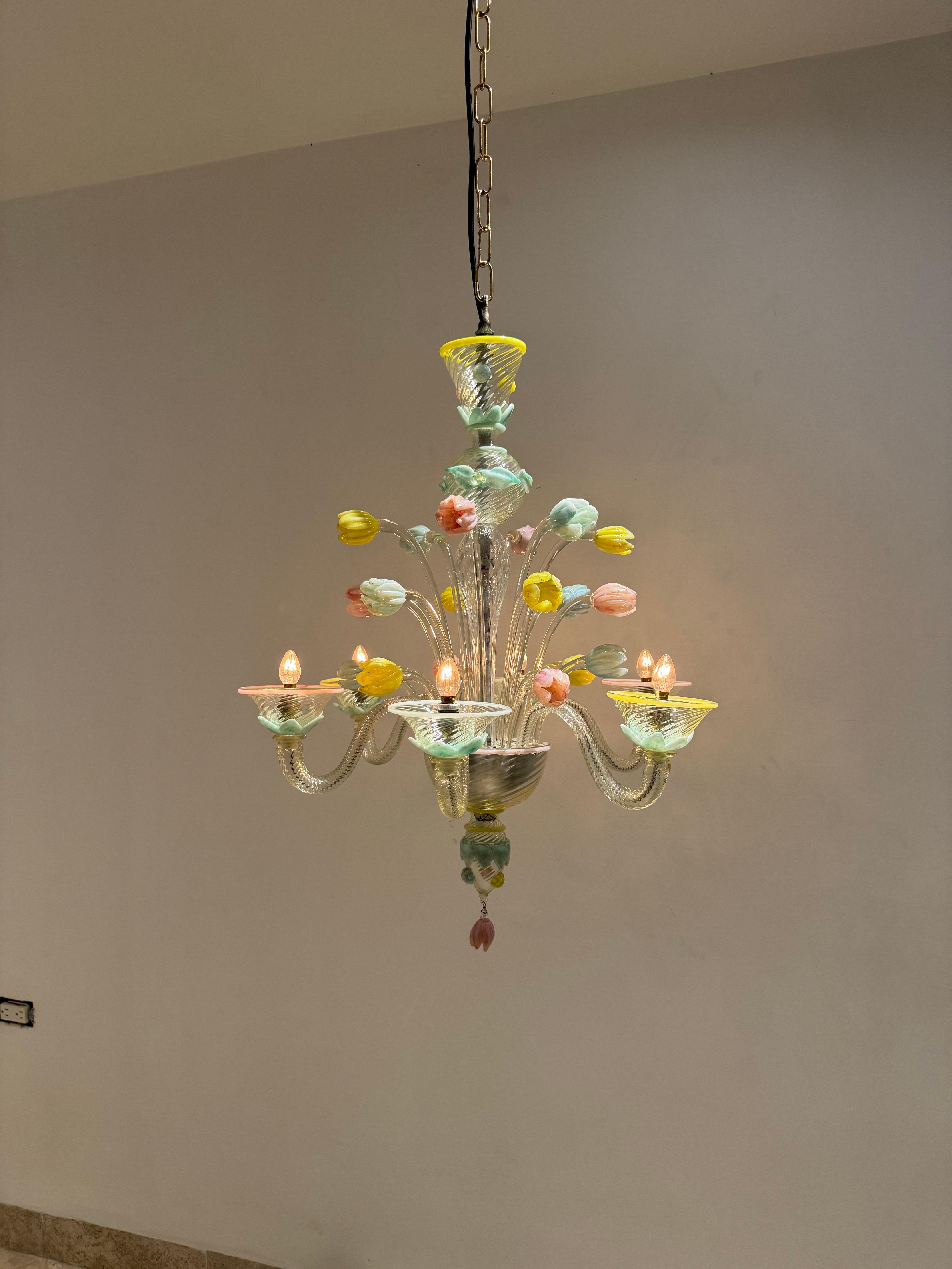 Murano Glass Chandelier with Tulips attributed to Seguso, Italy 1930s 10