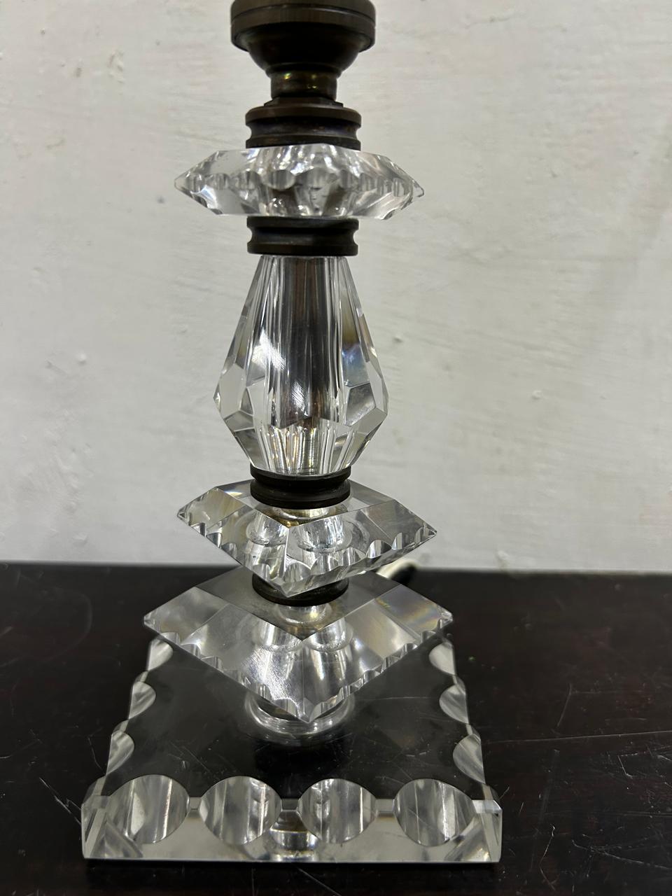 20ième siècle Lampe Art Déco par Baccarat, France circa 1940, Attr. à Jacques Adnet en vente