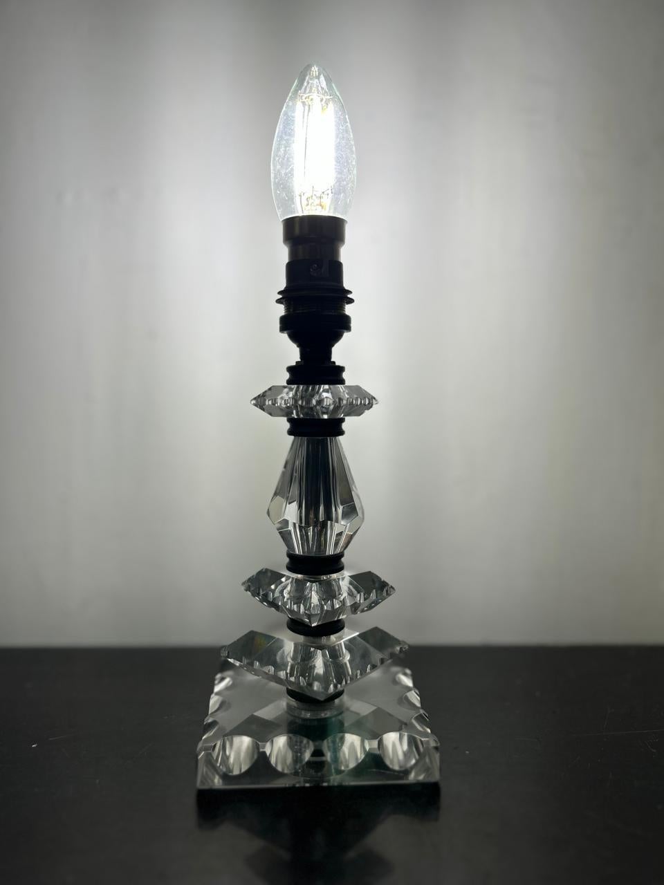Lampe Art Déco par Baccarat, France circa 1940, Attr. à Jacques Adnet en vente 2