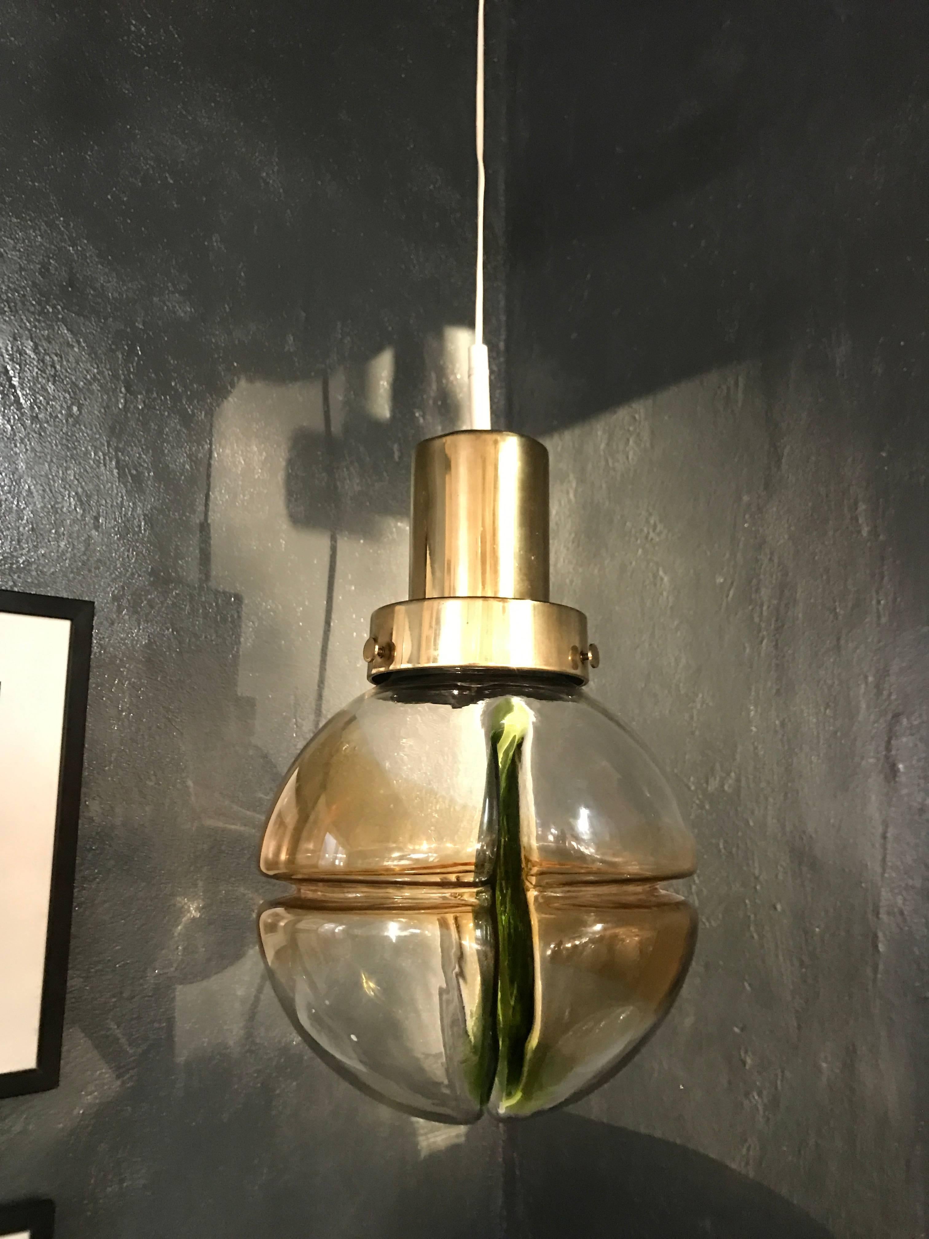 Italian Pendant Light by Toni Zuccheri for Venini in Murano Glass, circa 1960 For Sale