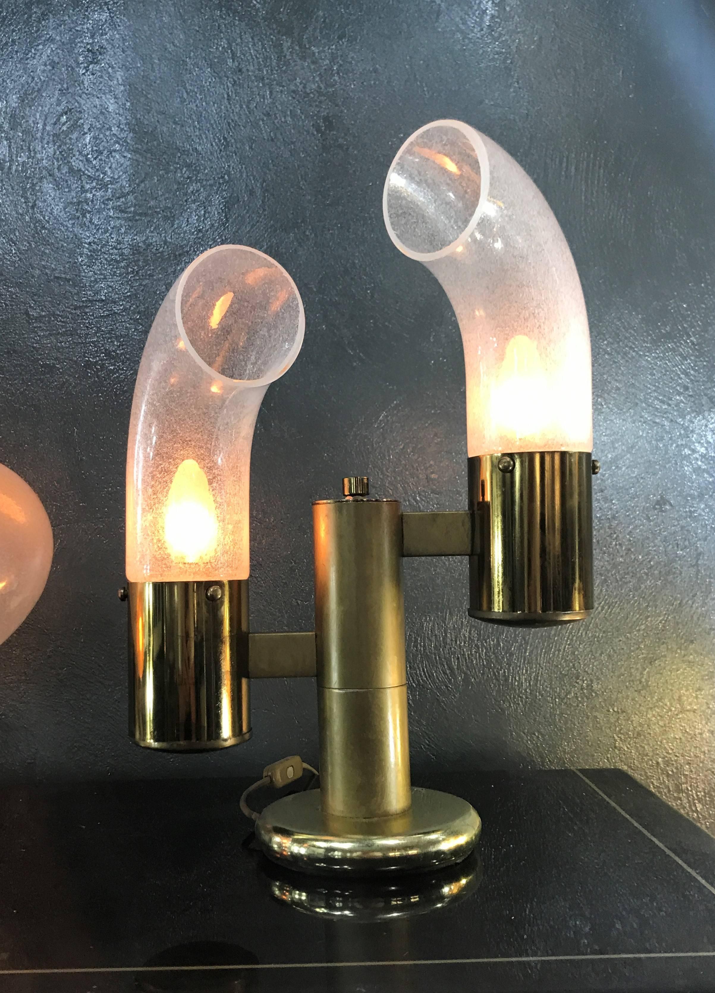 Spage Age two-light table lamp designed by Aldo Nason, circa 1970 in Murano 'Pulegoso' glass and brass base.