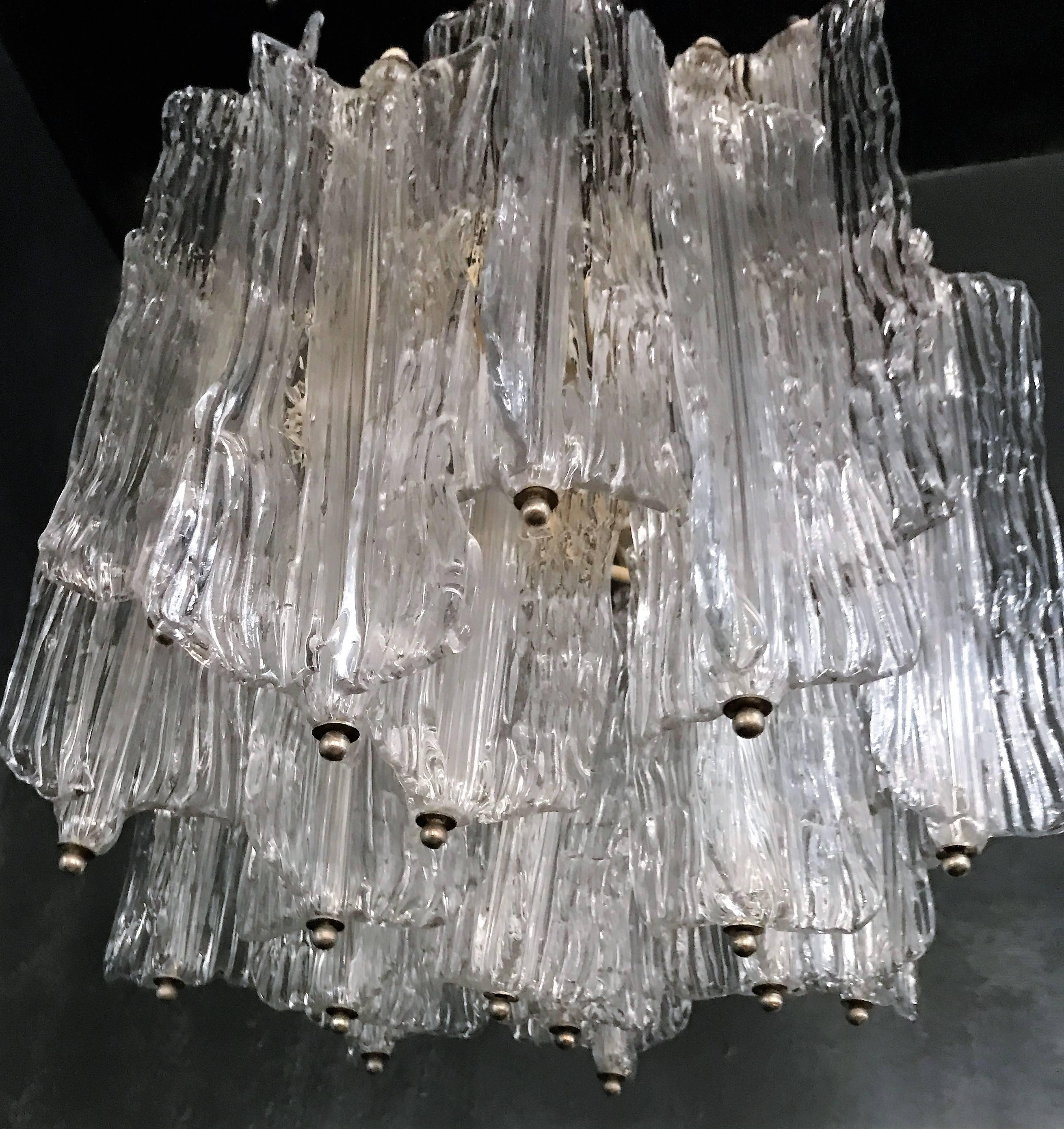Mid-20th Century Mid-Century Modern Chandelier Designed by Toni Zuccheri for Venini For Sale