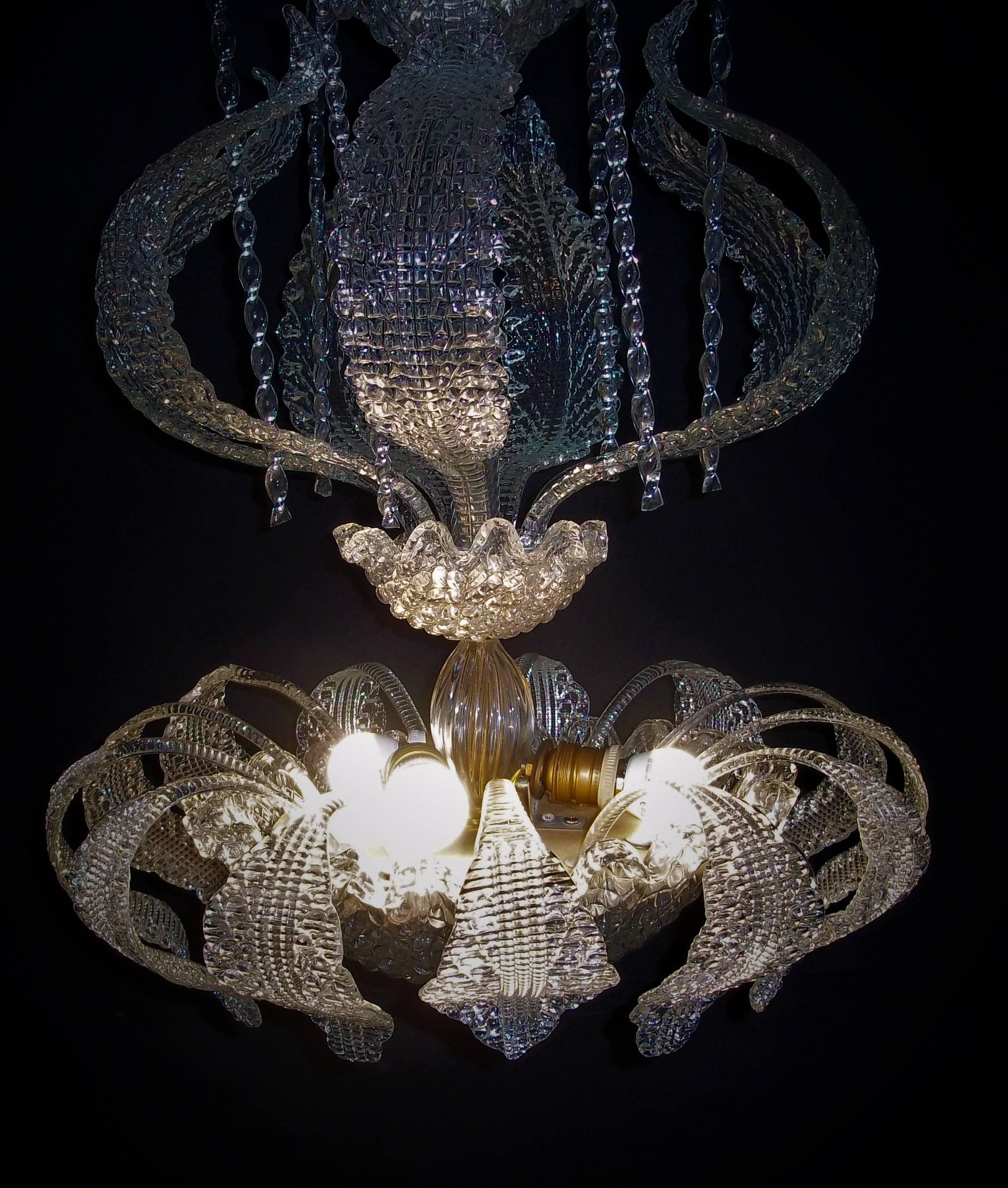 Hand-Crafted Mid-Century Modern Chandelier in Murano Glass by Barovier Toso 