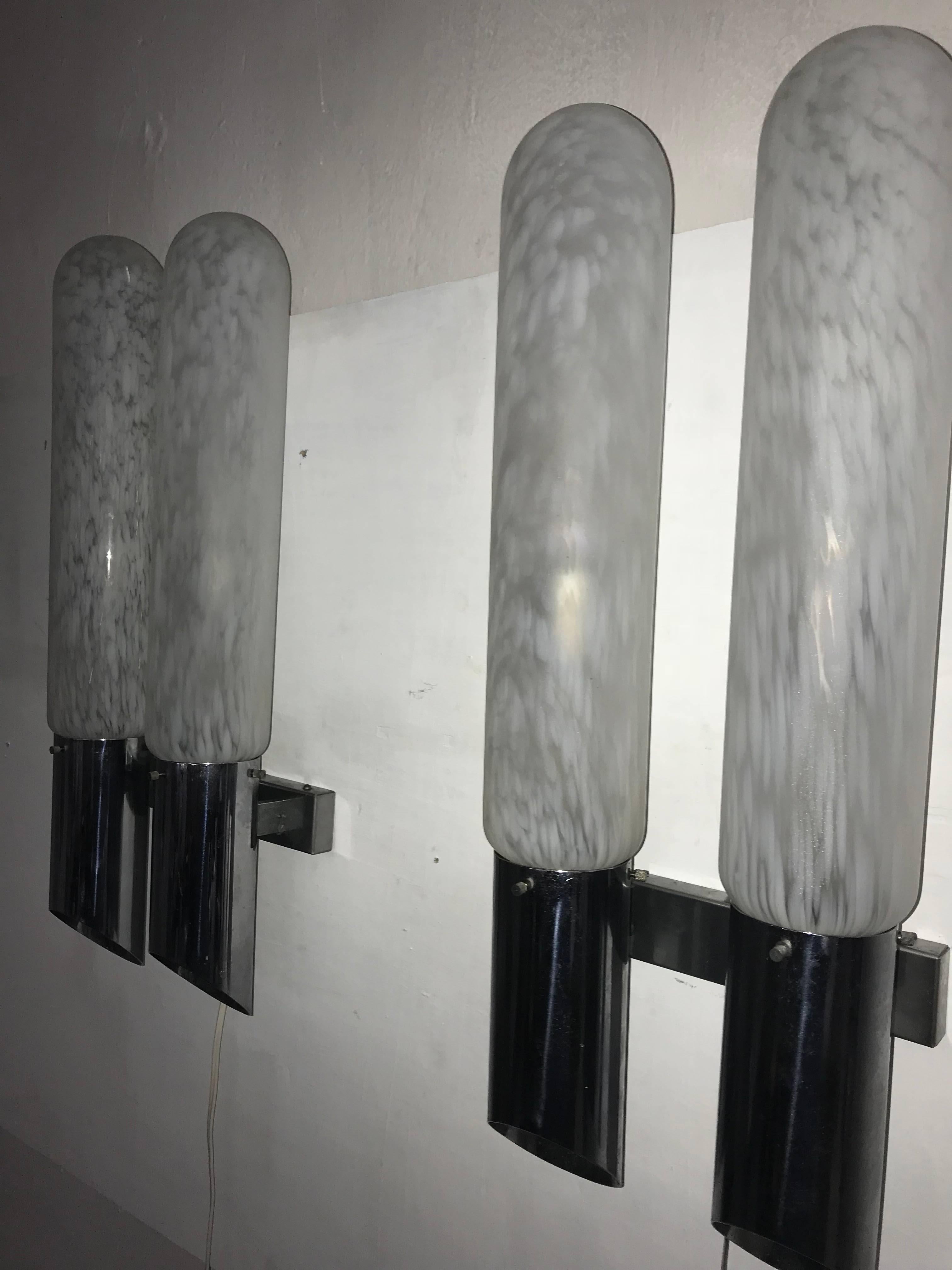 Hand-Crafted Mid-Century Modern Sconces in Murano glass by Aldo Nason for Mazzega, circa 1970 For Sale