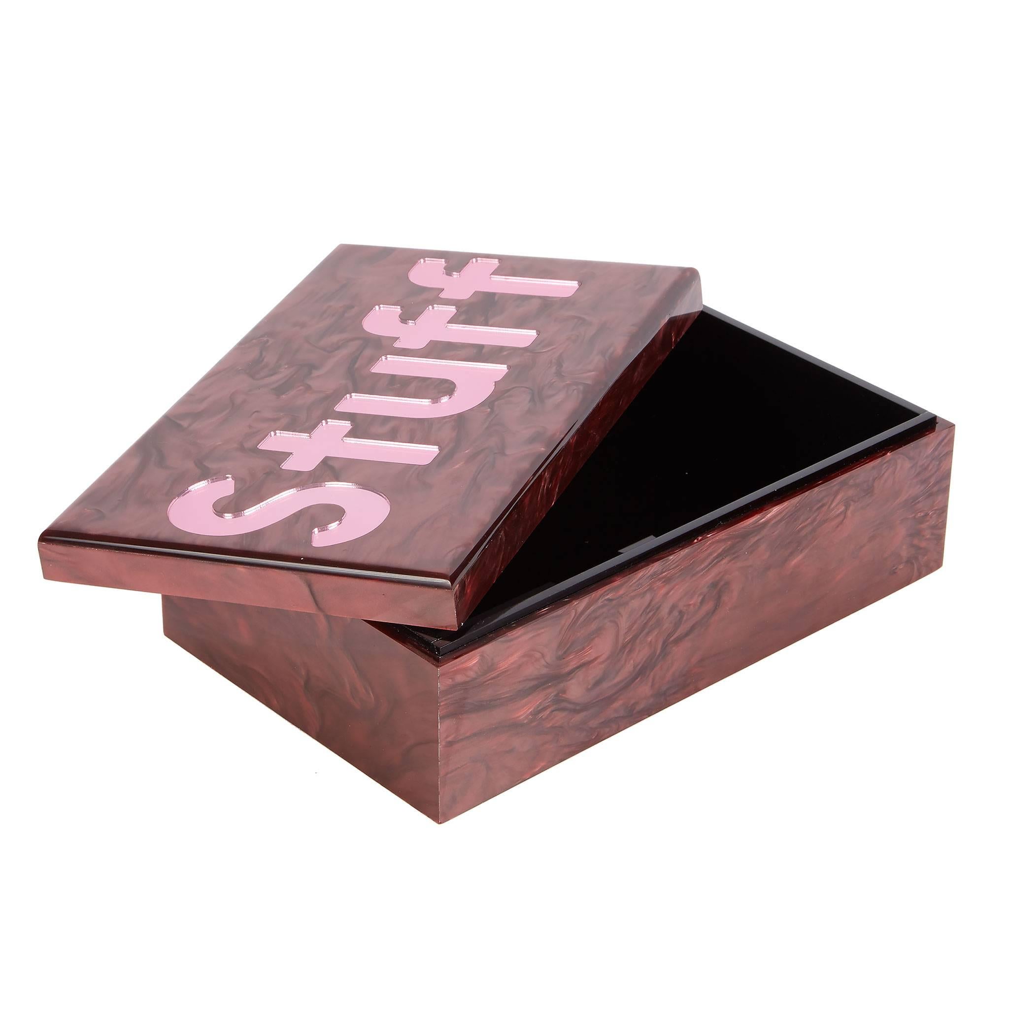 Edie Parker Stuff Box in raisin pearlescent with pink mirror block text and black interior.

100% hand poured acrylic
Etched logo on bottom
Ships in a gift box
Handmade in America

Edie Parker products are handcrafted of the finest materials