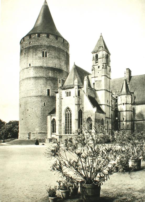 Great Houses of Europe, First Edition at 1stDibs