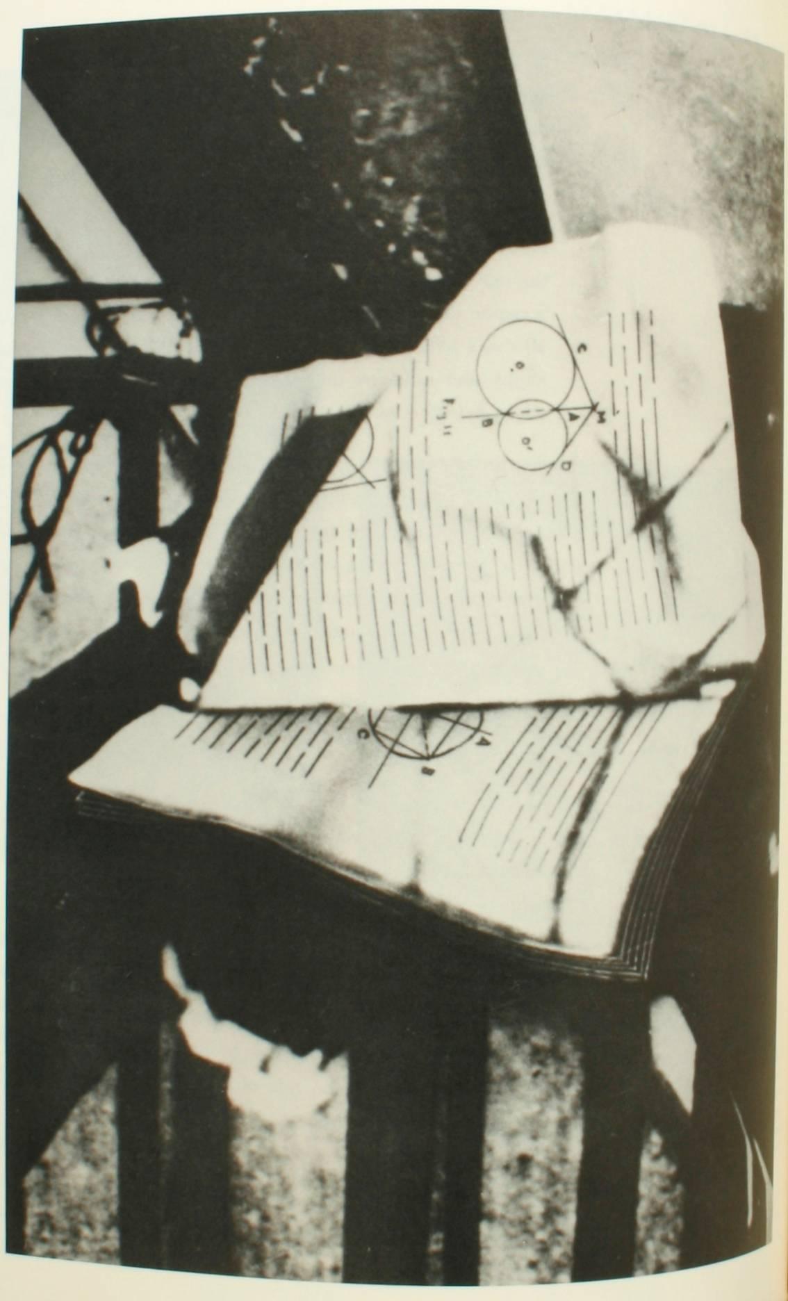 Definitiv unvollendet Marcel Duchamp, Erstausgabe der Rezension (Papier) im Angebot