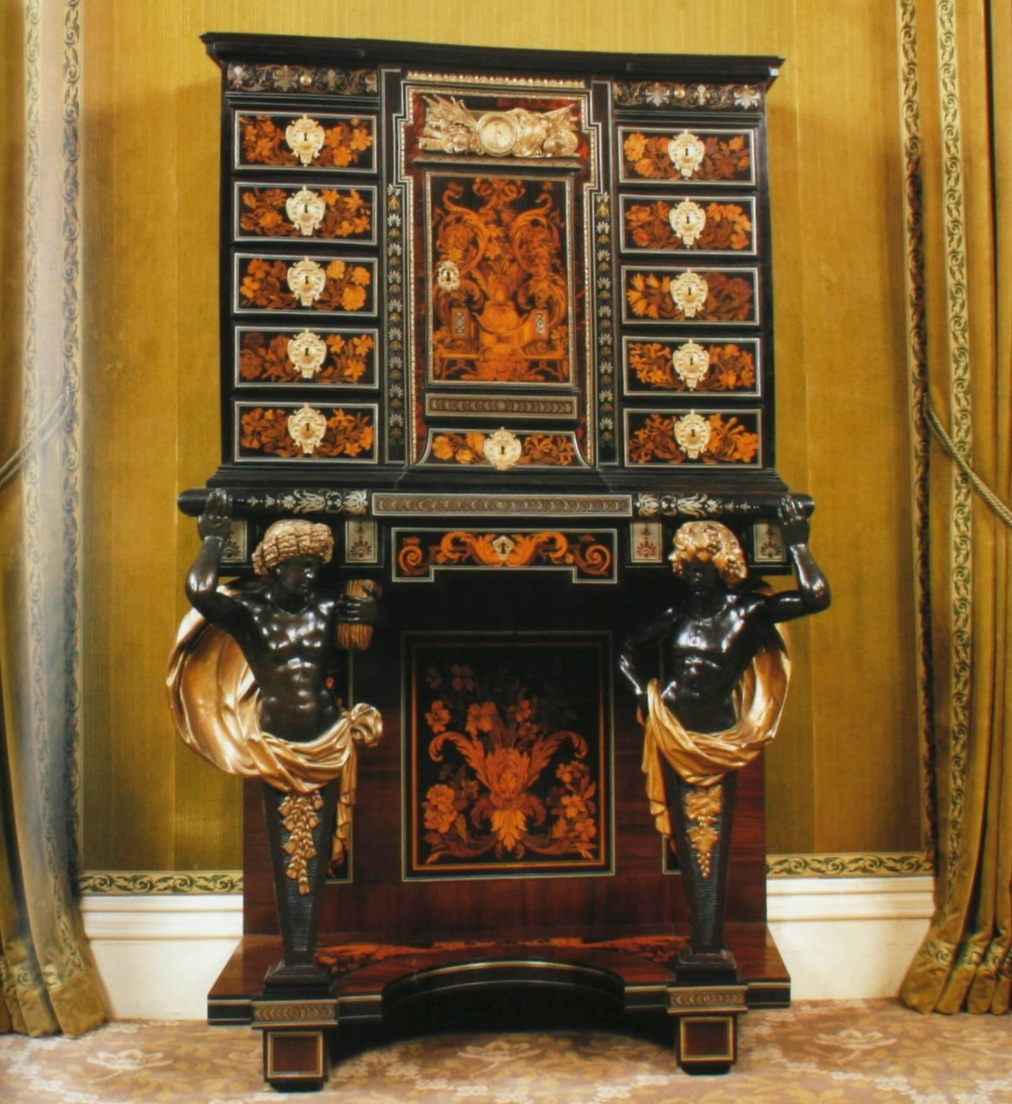 Extraordinary Furniture by David Linley, First Edition 3