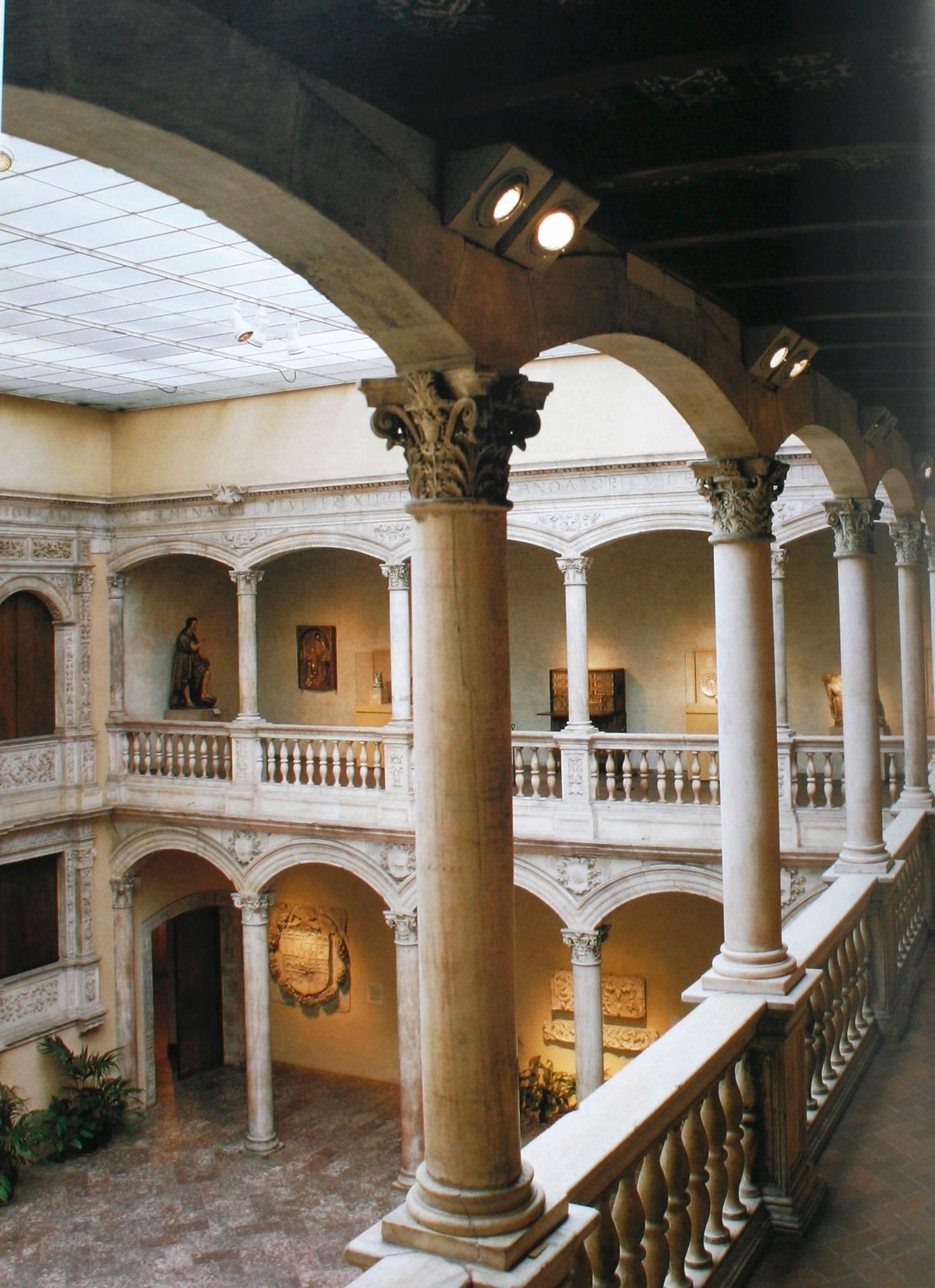 metropolitan museum furniture