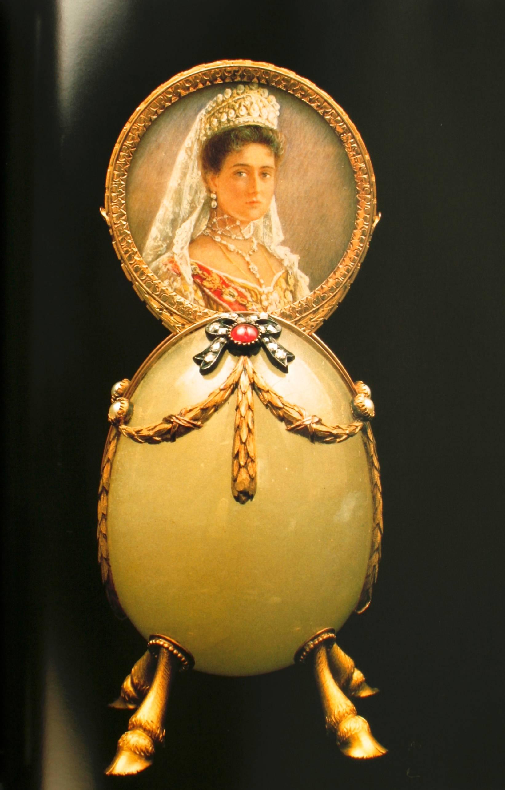 Fabergé and The Russian Master Goldsmiths by Gerard Hill In Excellent Condition In valatie, NY