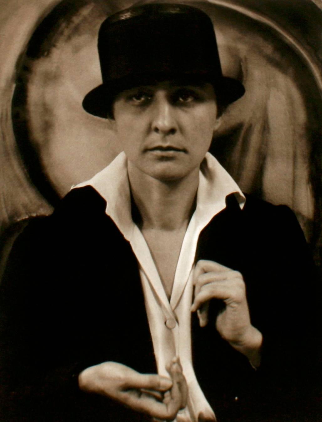 “Georgia O'Keeffe” A Portrait by Alfred Stieglitz and Georgia O'Keeffe 3