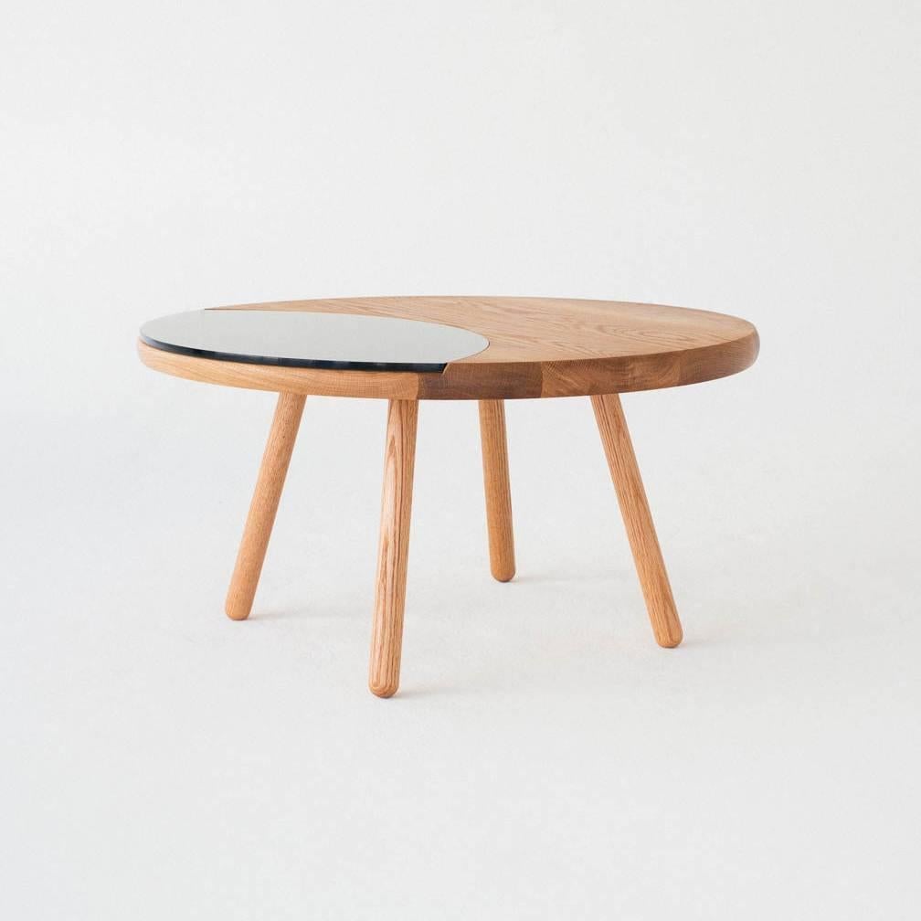 Minimalist Dibbet Coffee Table For Sale