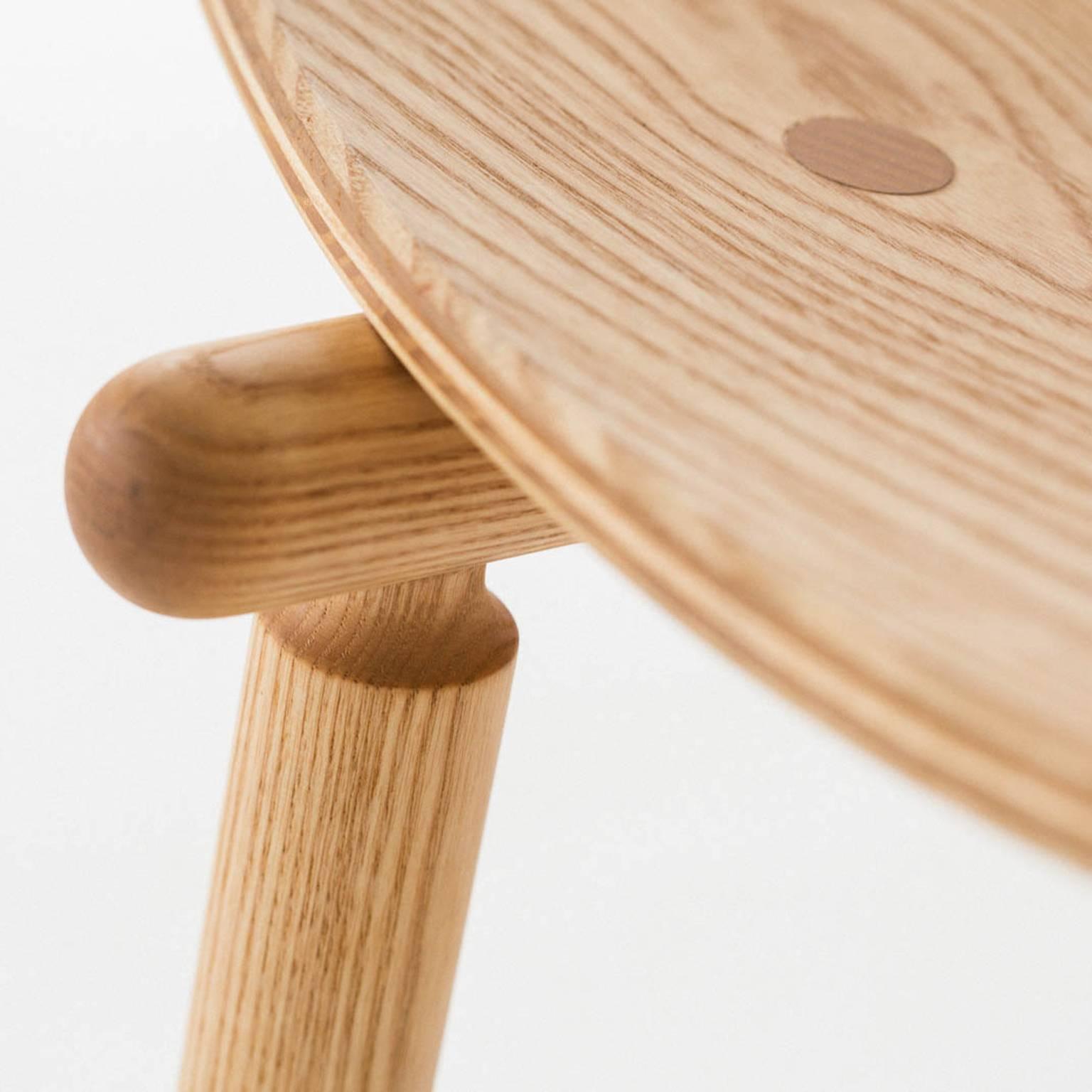 Hiro Chair in Oak In New Condition For Sale In Los Angeles, CA