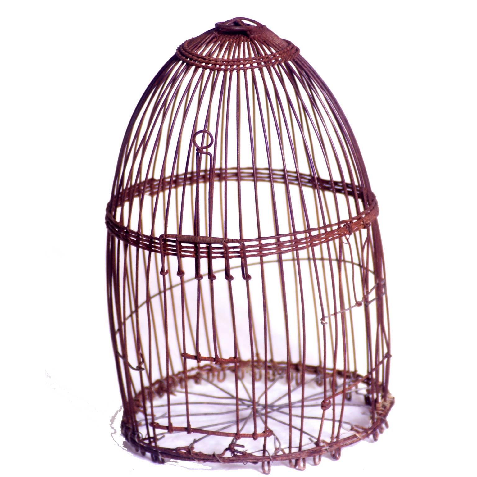 Six Wire Bird Cages In Good Condition For Sale In East Sussex, GB