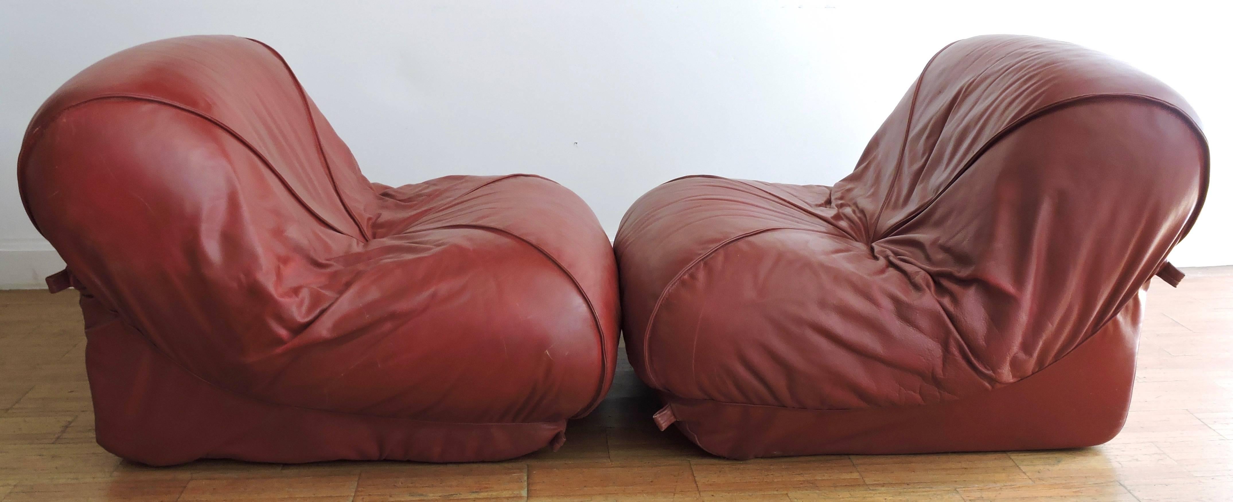 Late 20th Century Pair of 1970s Red Leather Low Soft Chairs by Airborne