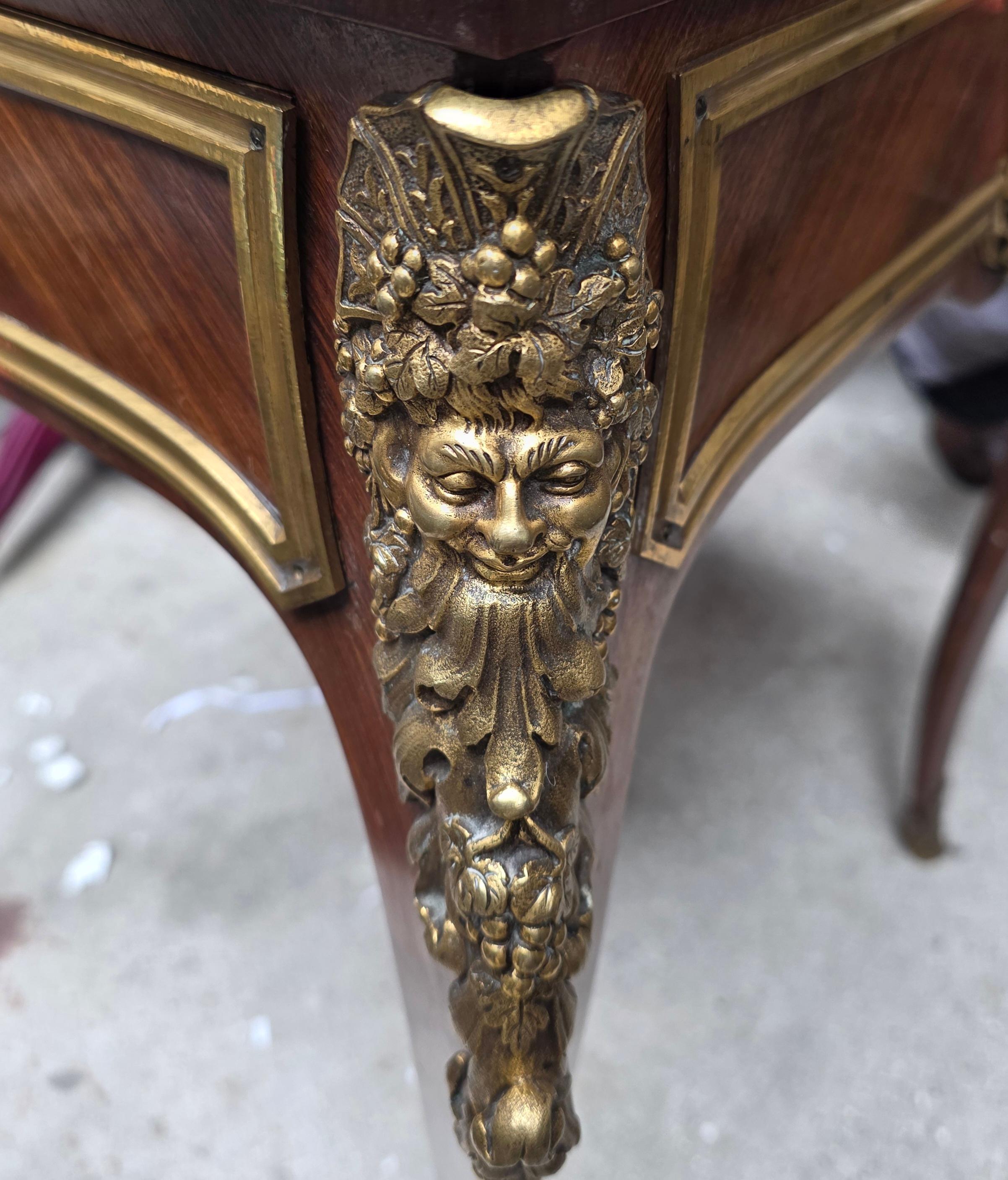 Bronze doré Table à cartes à enveloppes du XIXe siècle par Sormani Paris, vers 1880 en vente