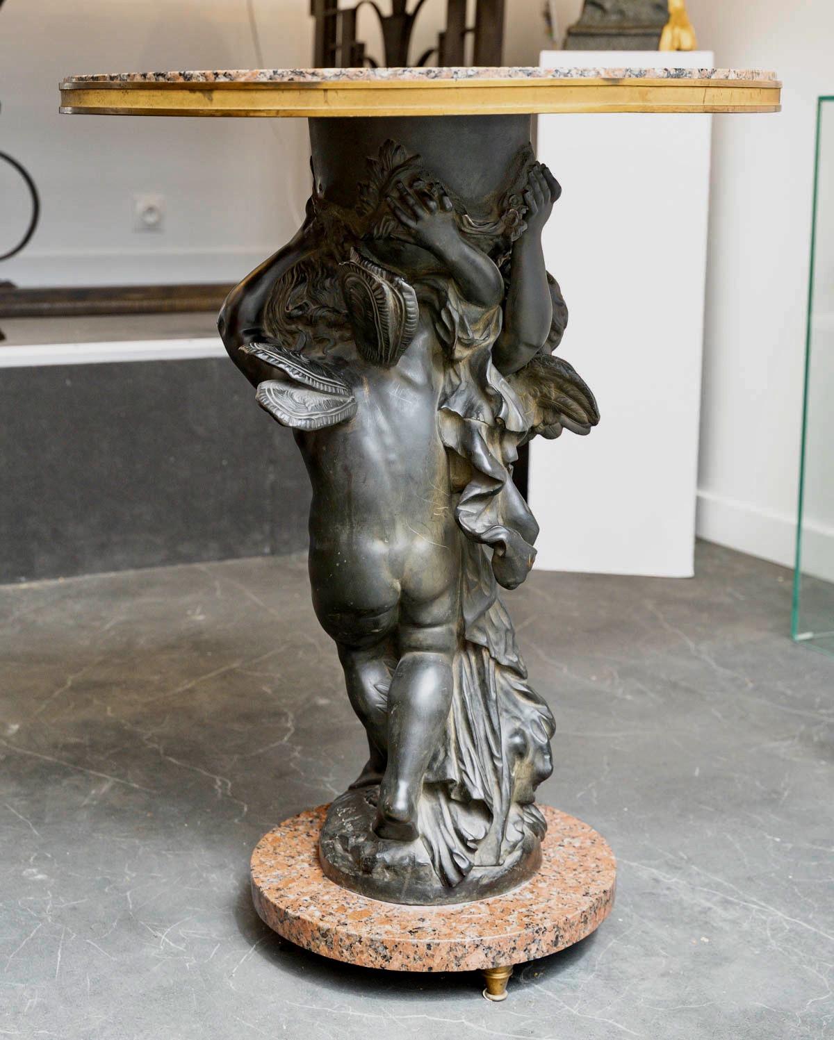 Moulage Cupidon et Psyché, un Auguste Moreau (1834-1917)  Groupe en bronze Guéridon, 1884 en vente