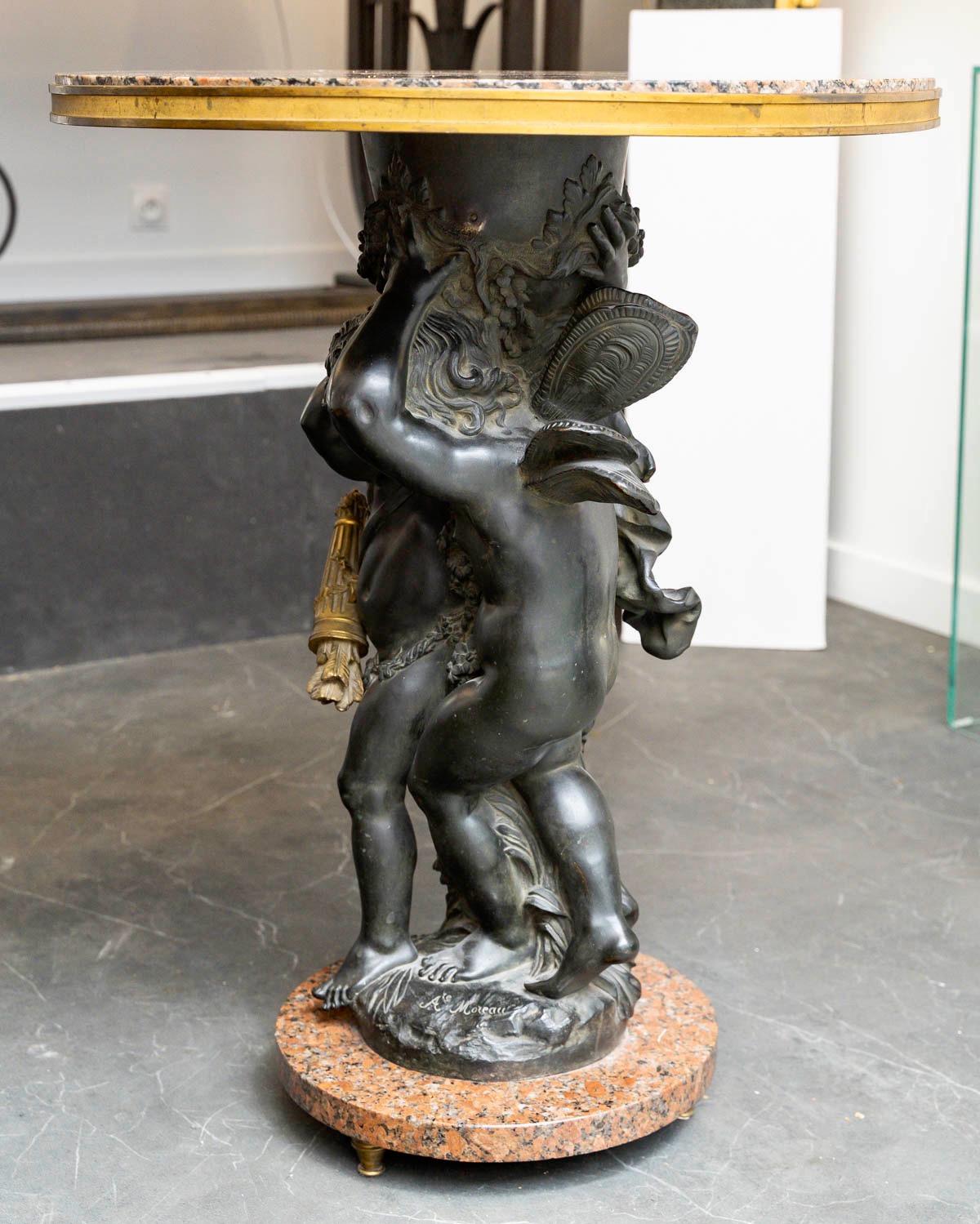 Français Cupidon et Psyché, un Auguste Moreau (1834-1917)  Groupe en bronze Guéridon, 1884 en vente