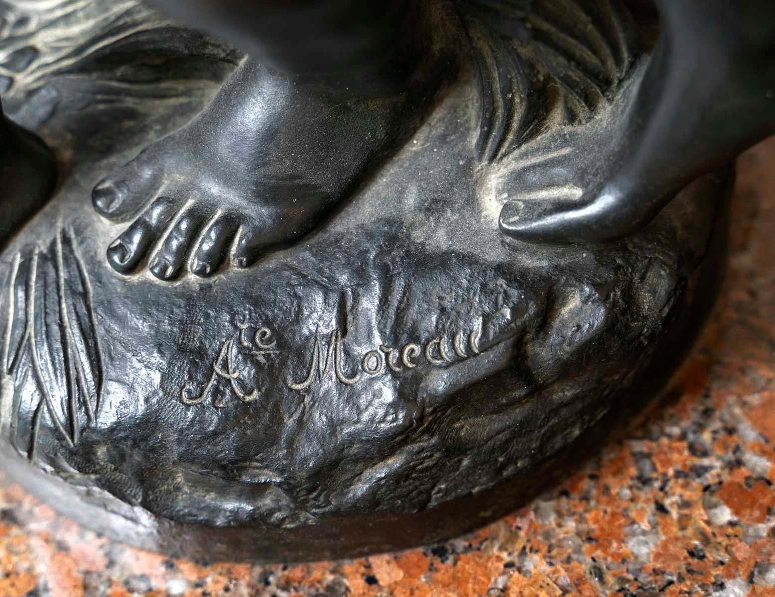 Cupidon et Psyché, un Auguste Moreau (1834-1917)  Groupe en bronze Guéridon, 1884 en vente 9
