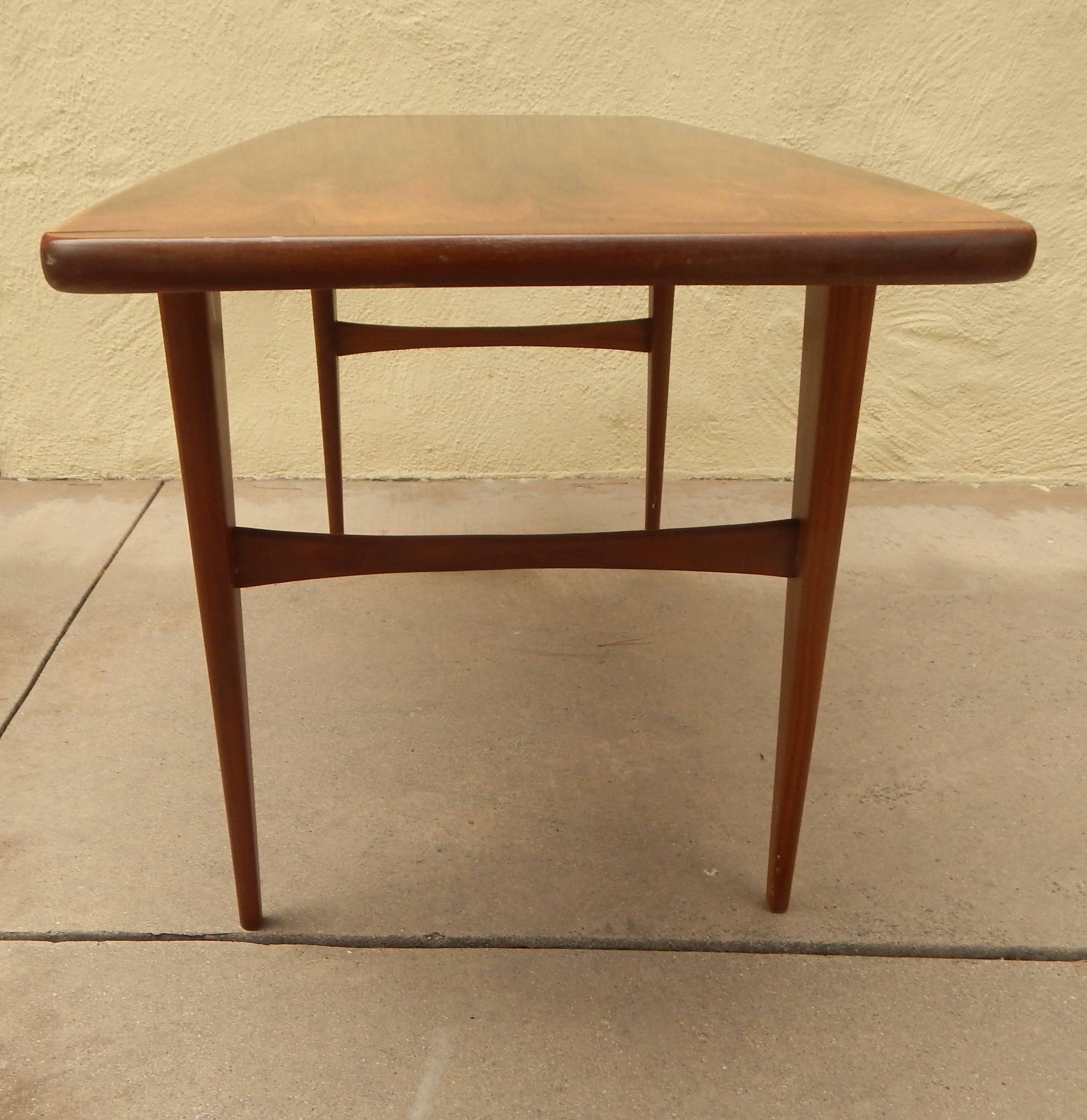 Swedish Mid-Century Modern Rosewood Coffee Table #10 In Excellent Condition For Sale In Richmond, VA