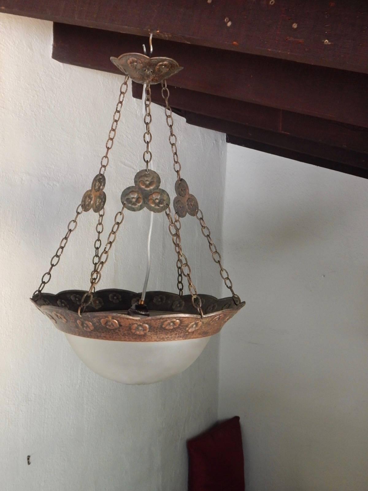Swedish Arts & Crafts Hammered Copper Hanging Light Fixture, circa 1910 In Excellent Condition For Sale In Richmond, VA