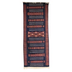 Nordafrikanischer Teppich in Orange und Bernsteinfarbe