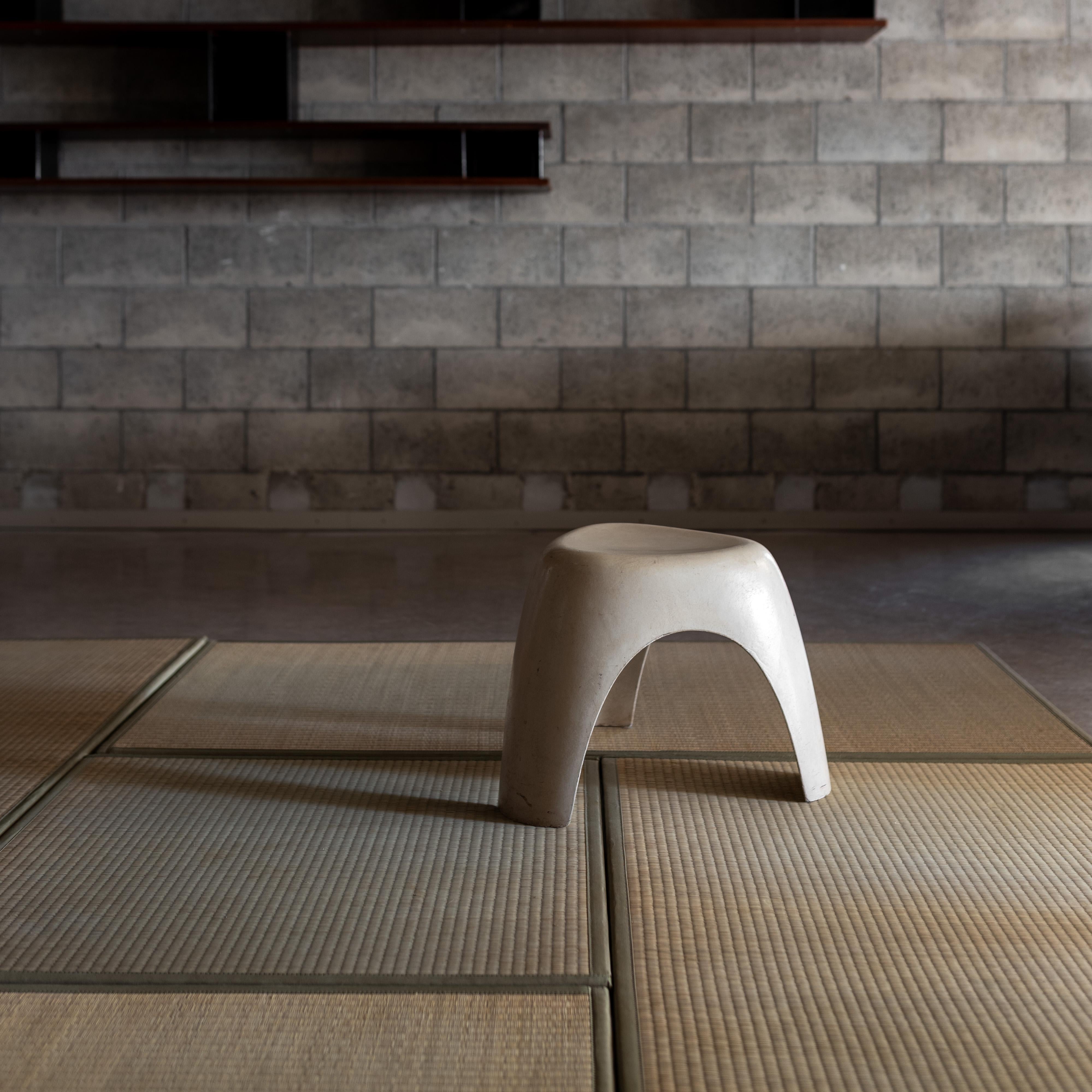 Japanese Sori Yanagi White Elephant Stool for Kotobuki, 1960s For Sale